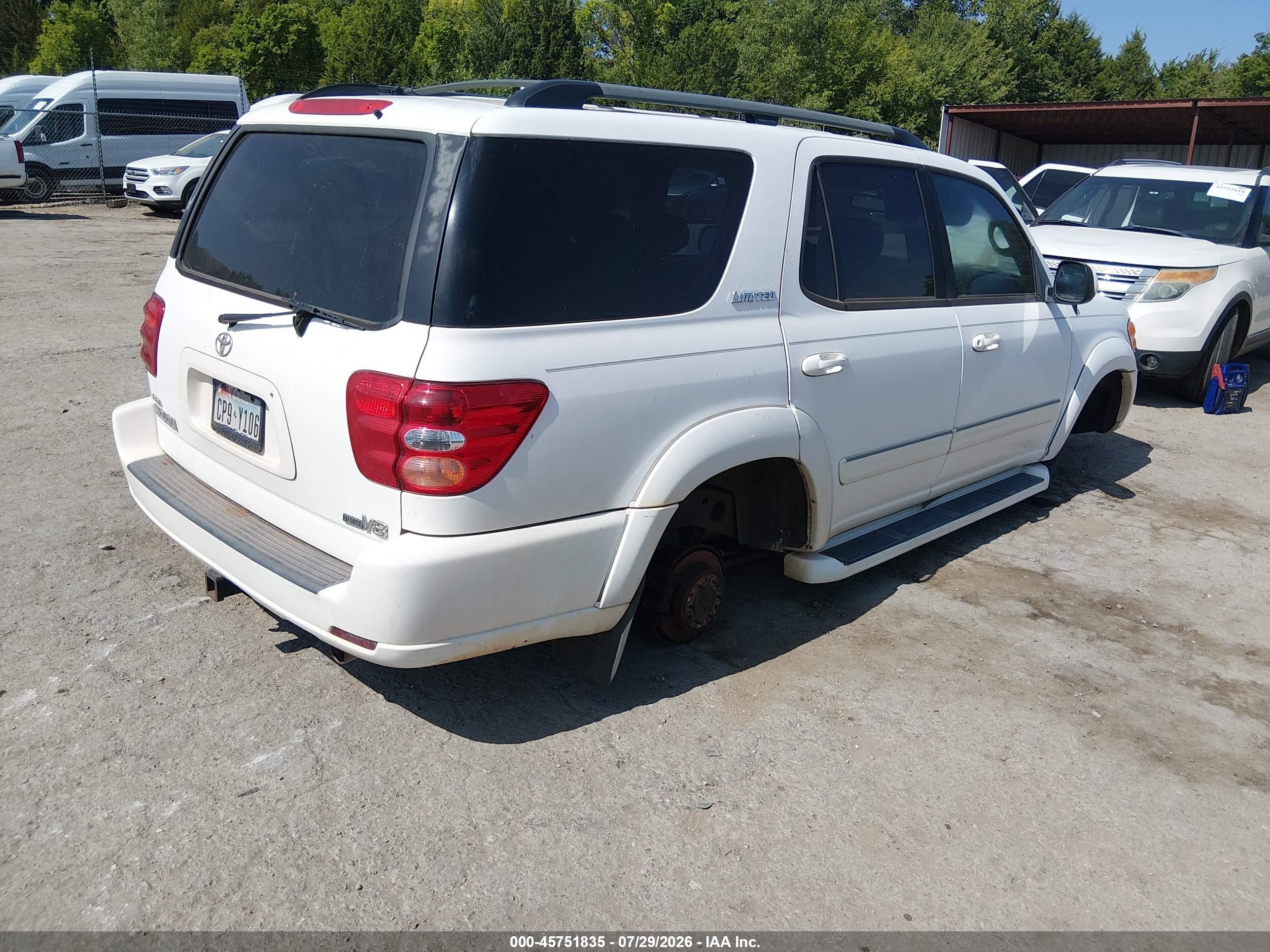 2004 Toyota Sequoia Limited V8 Белый vin: 5TDZT38AX4S233545