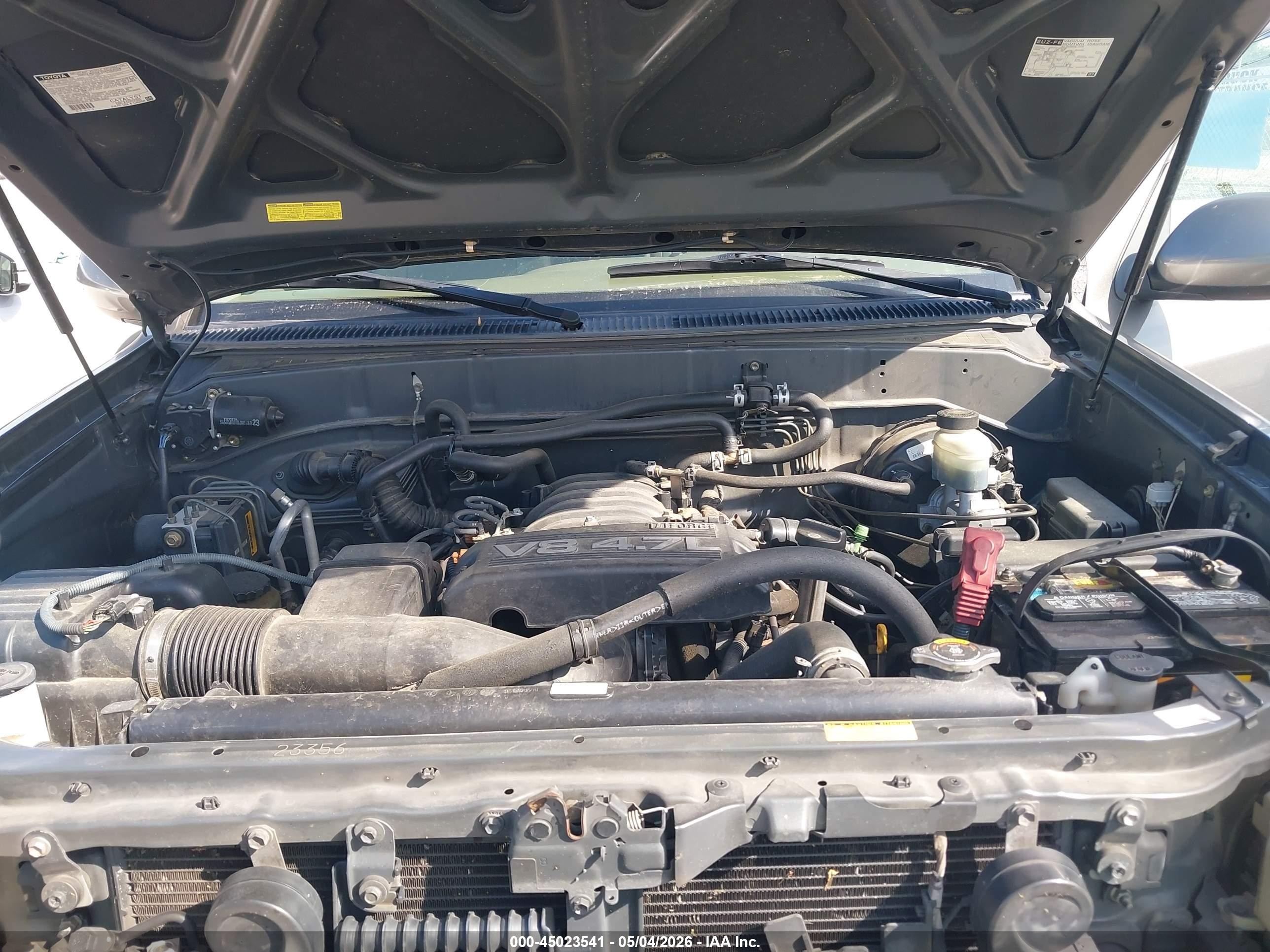 2005 Toyota Sequoia Limited V8 Серый vin: 5TDZT38AX5S259063