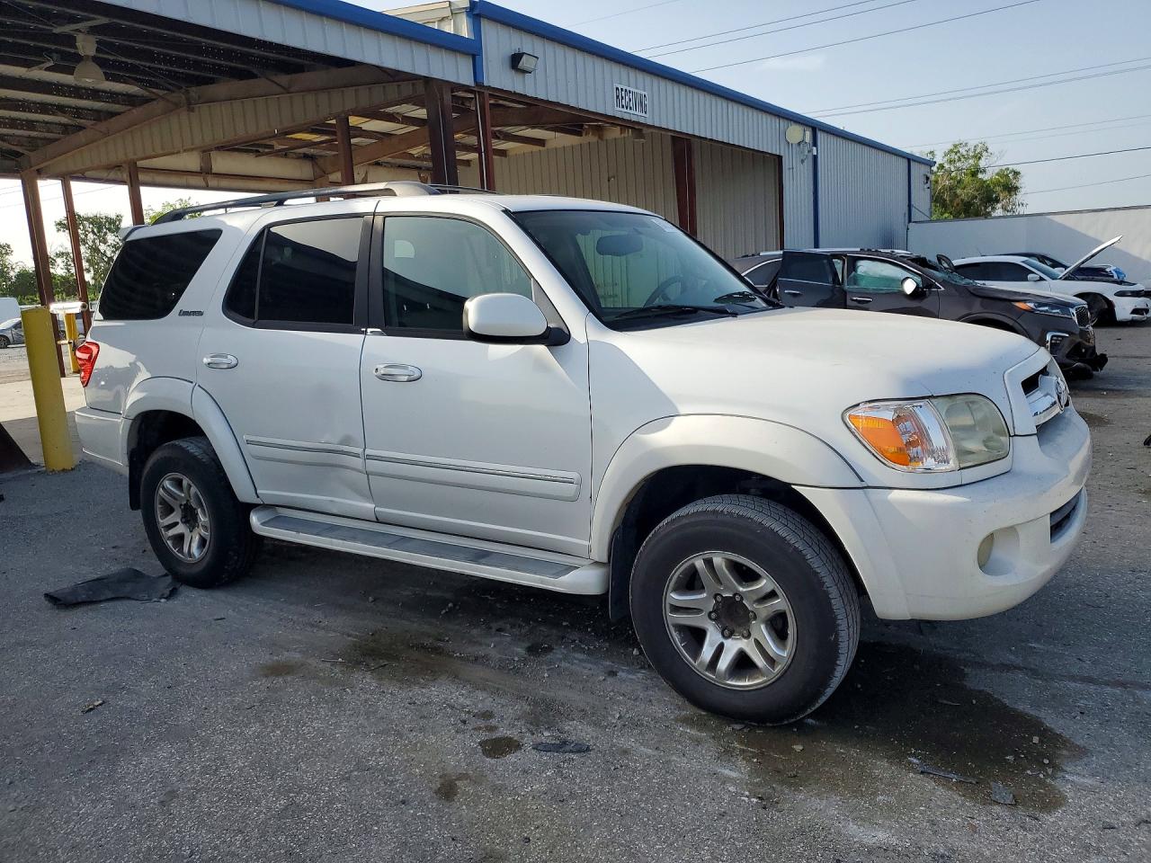 2006 Toyota Sequoia Limited White vin: 5TDZT38AX6S280819