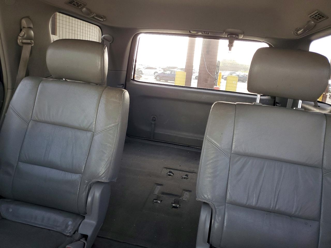 2006 Toyota Sequoia Limited White vin: 5TDZT38AX6S280819