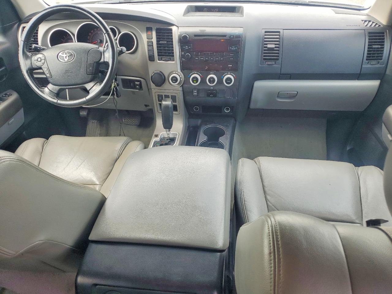 2011 Toyota Sequoia Sr5 Tan vin: 5TDZY5G13BS034512