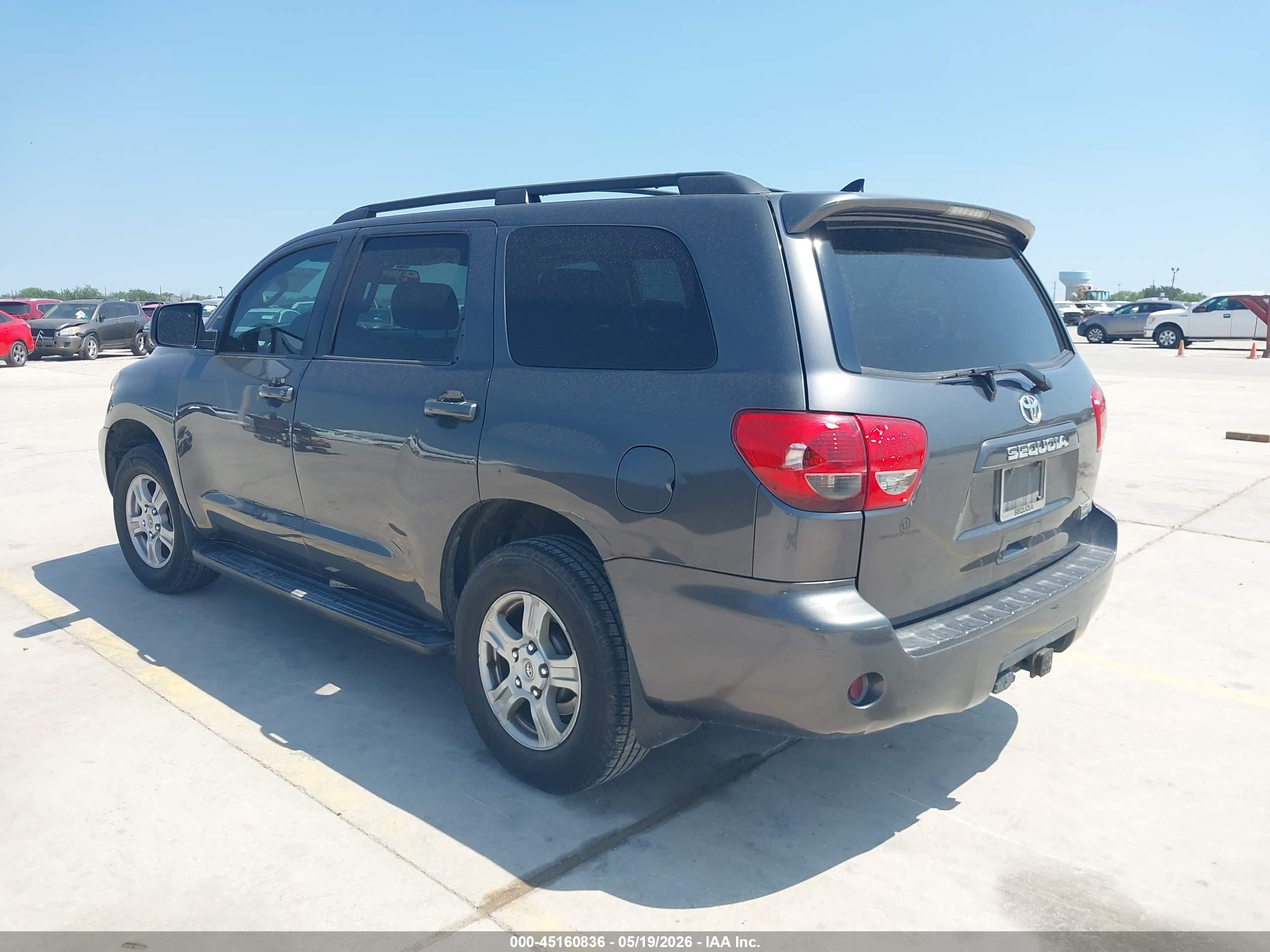 2015 Toyota Sequoia Sr5 5.7l V8 Gray vin: 5TDZY5G17FS059550