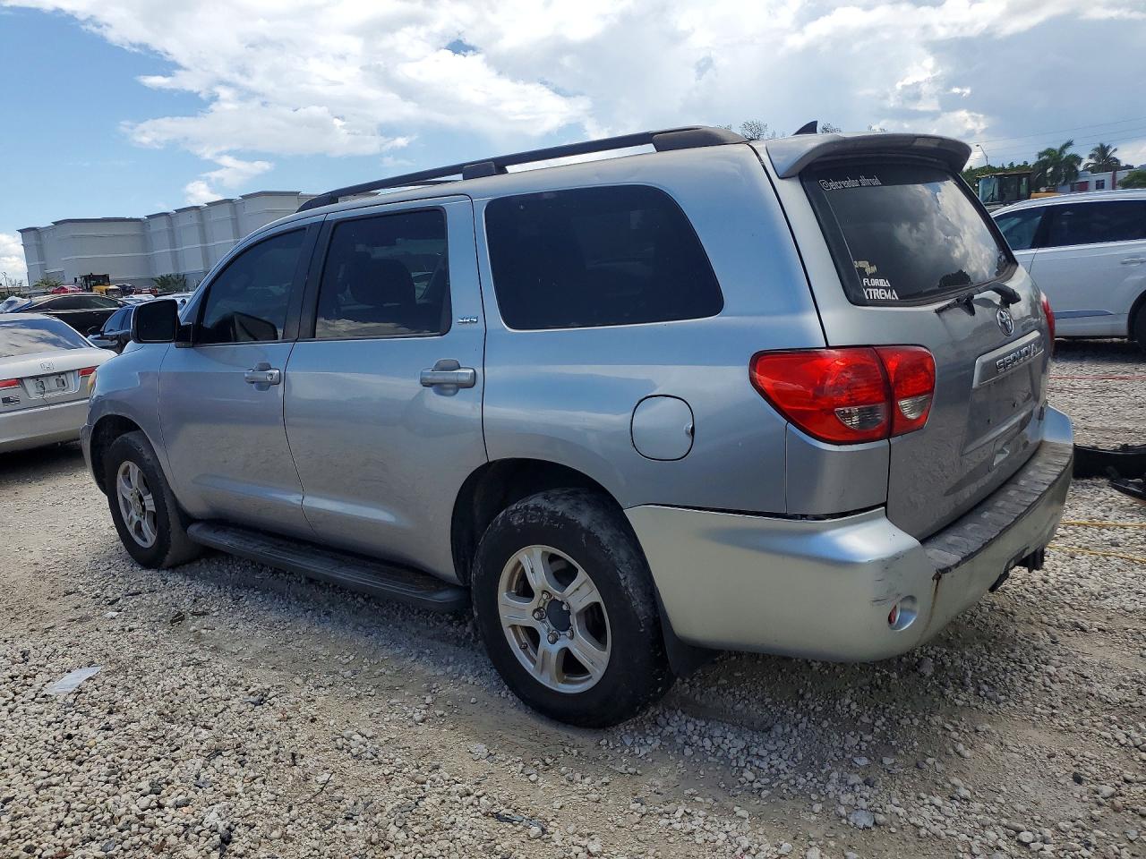 2011 Toyota Sequoia Sr5 Серебряный vin: 5TDZY5G18BS034800