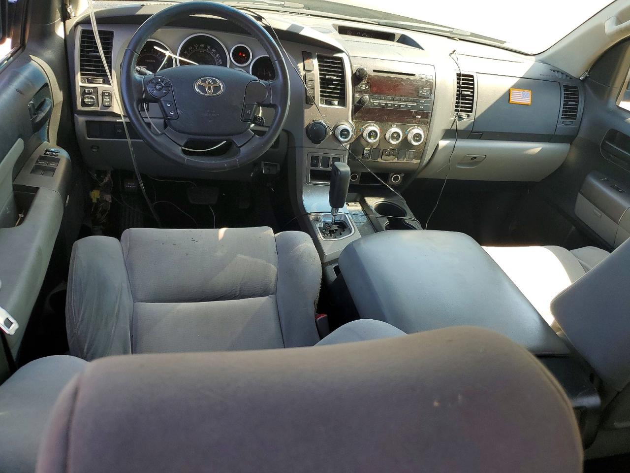 2013 Toyota Sequoia Sr5 Gray vin: 5TDZY5G18DS046383
