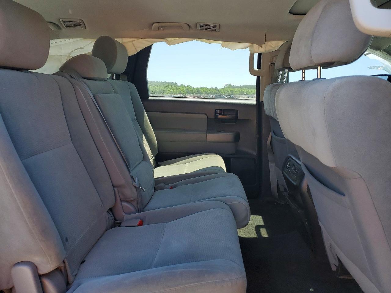2015 Toyota Sequoia Sr5 Черный vin: 5TDZY5G18FS057242