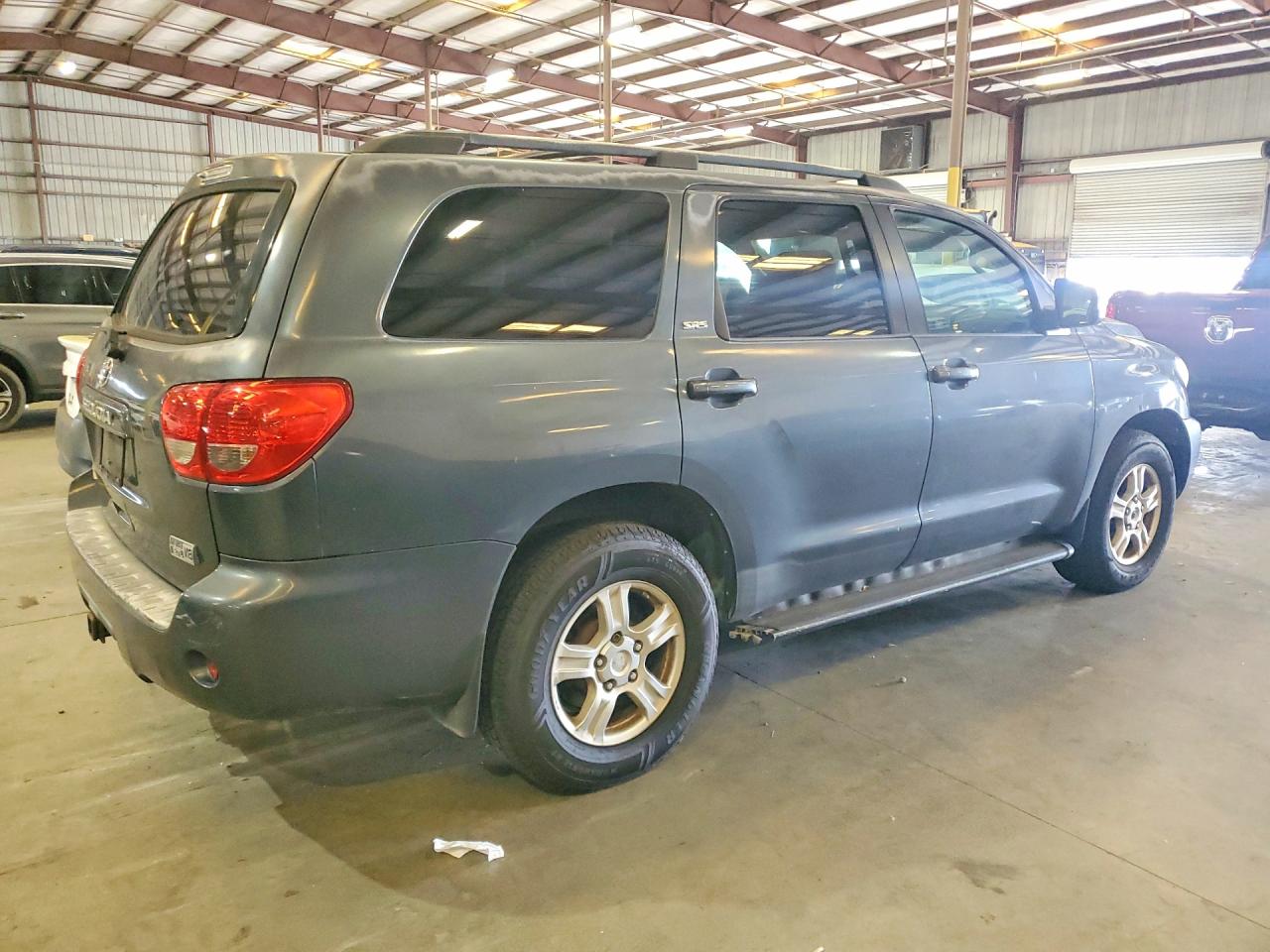 2008 Toyota Sequoia Sr5 Серый vin: 5TDZY64A08S007951