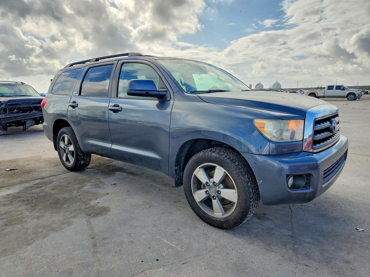 2008 Toyota Sequoia Sr5 Blue vin: 5TDZY64A18S008607