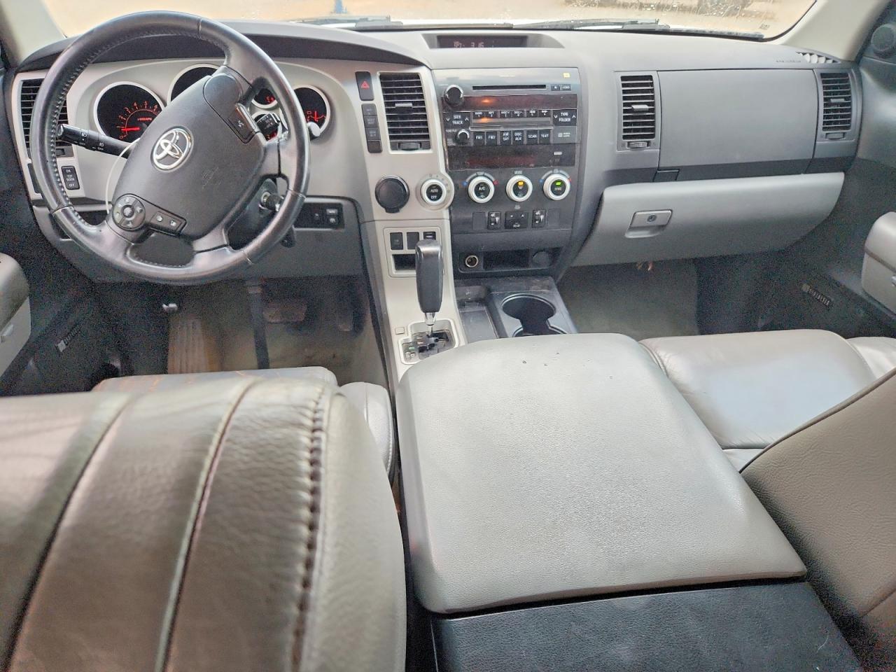 2008 Toyota Sequoia Sr5 White vin: 5TDZY64A28S003643