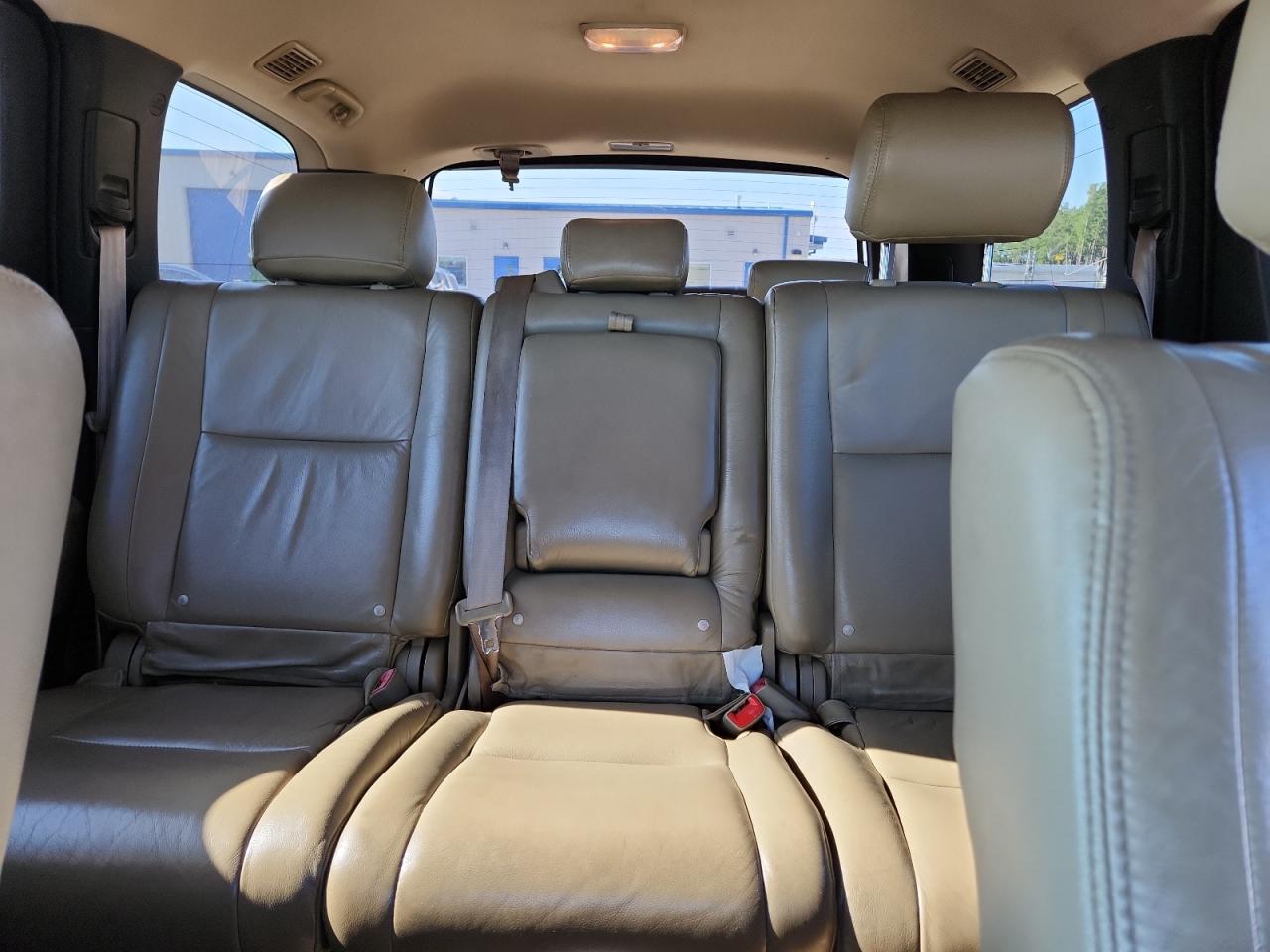 2008 Toyota Sequoia Sr5 Gray vin: 5TDZY64A48S010805