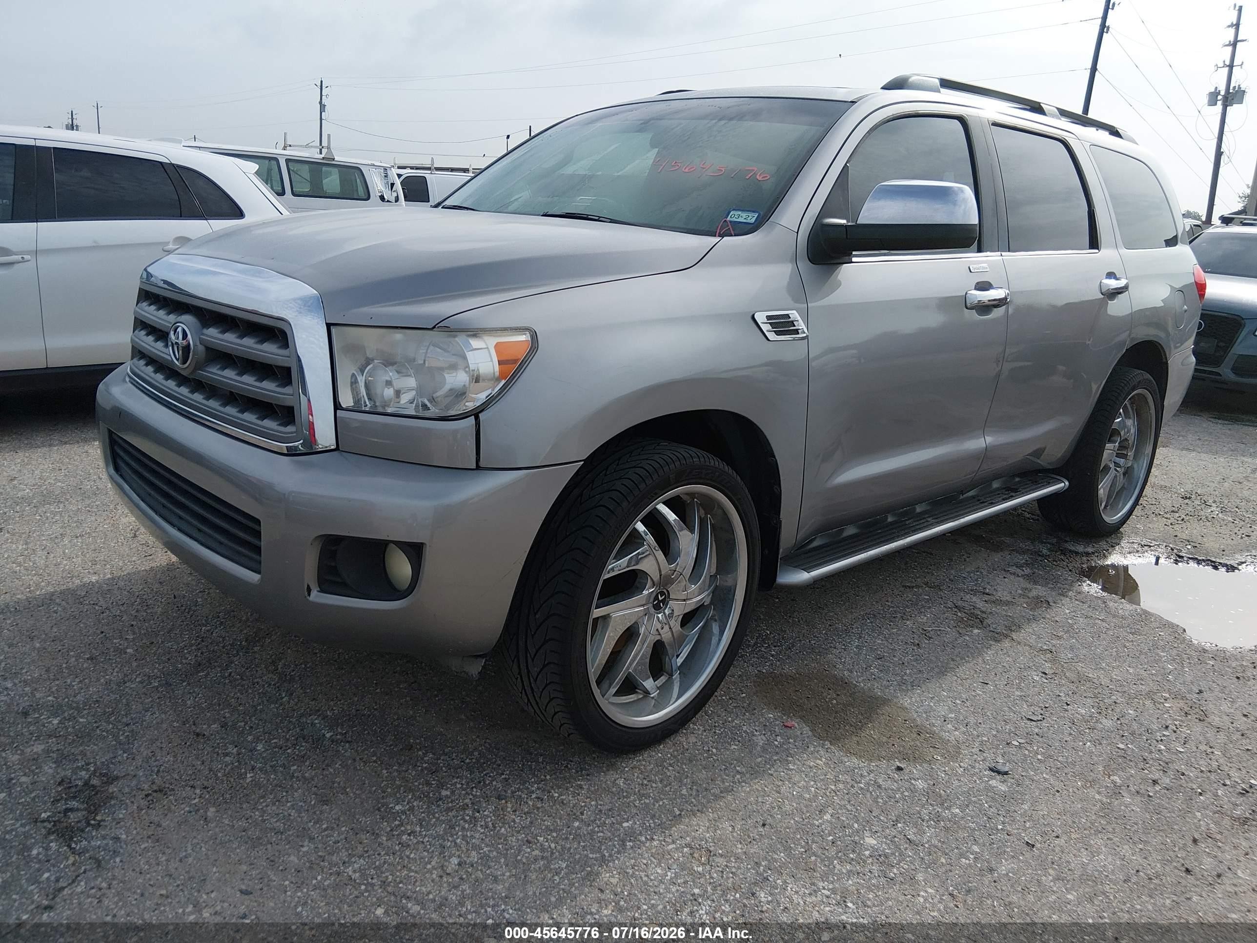 2008 Toyota Sequoia Sr5 5.7l V8 Silver vin: 5TDZY64A58S004656