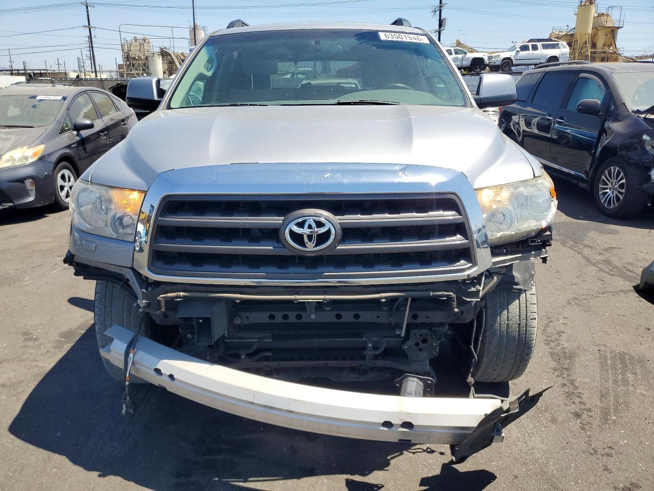 2008 Toyota Sequoia Sr5 Silver vin: 5TDZY64A68S005394