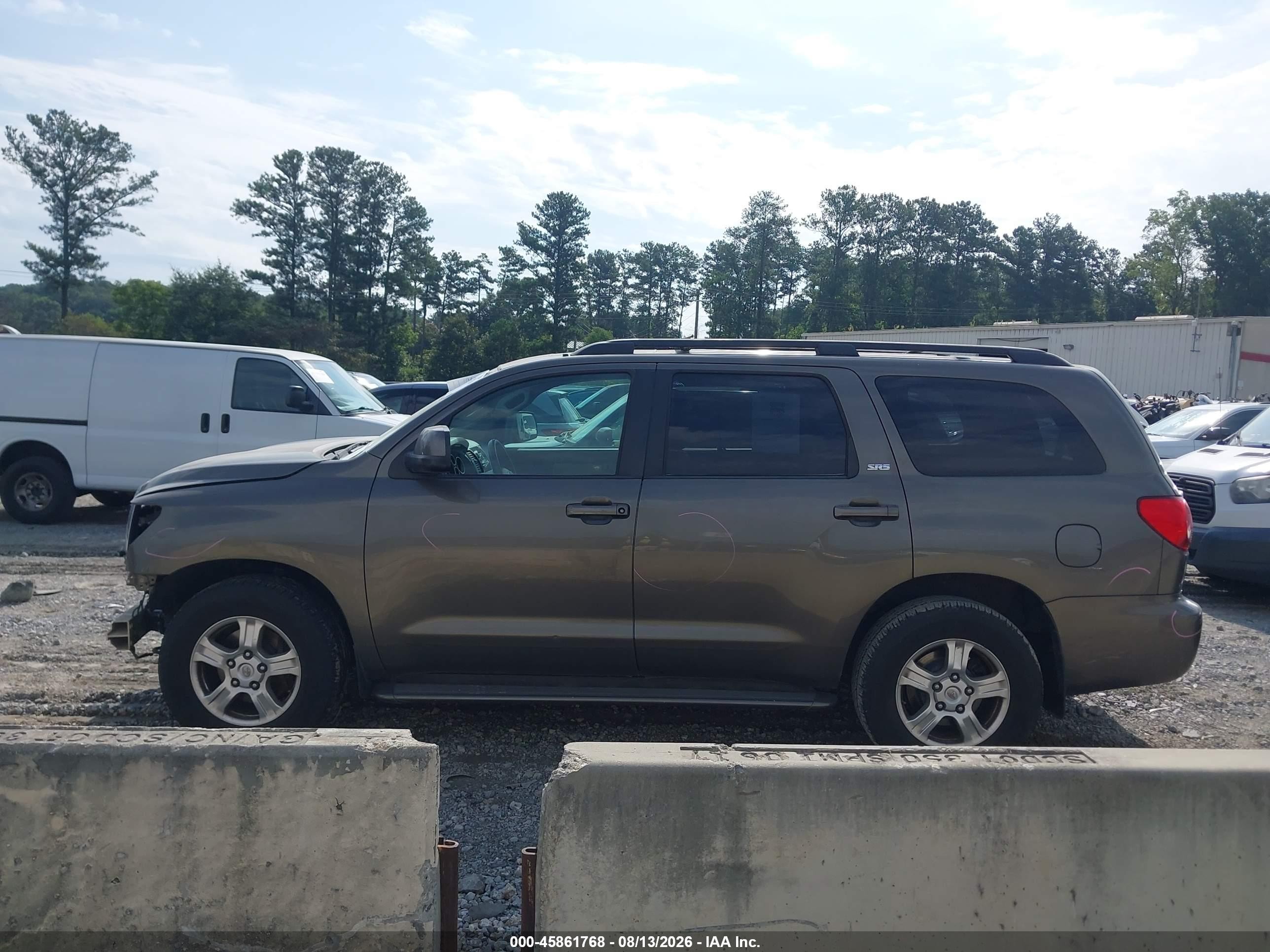 2008 Toyota Sequoia Sr5 5.7l V8 Gray vin: 5TDZY64A78S005310