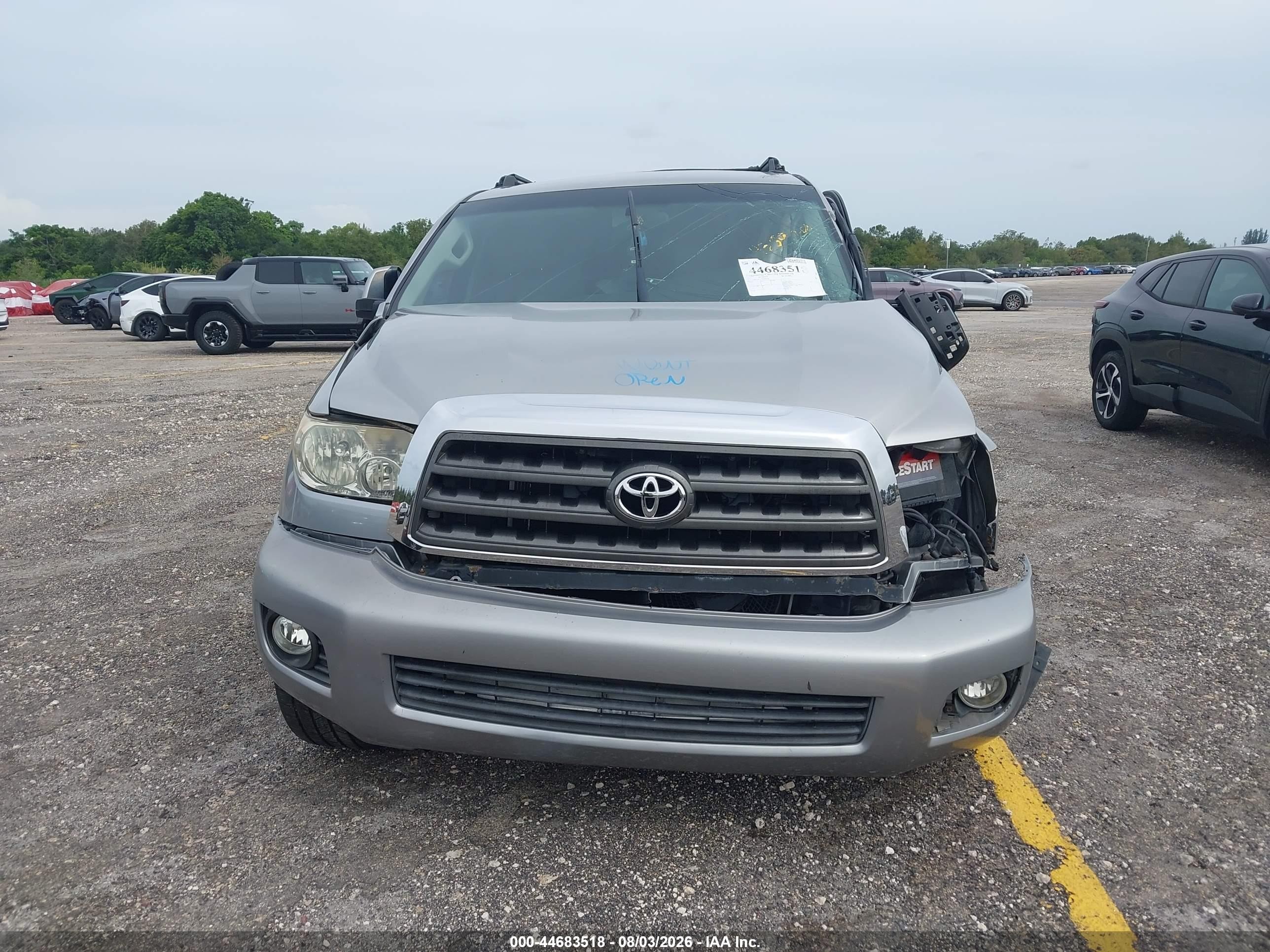 2008 Toyota Sequoia Sr5 5.7l V8 Серый vin: 5TDZY64AX8S014552