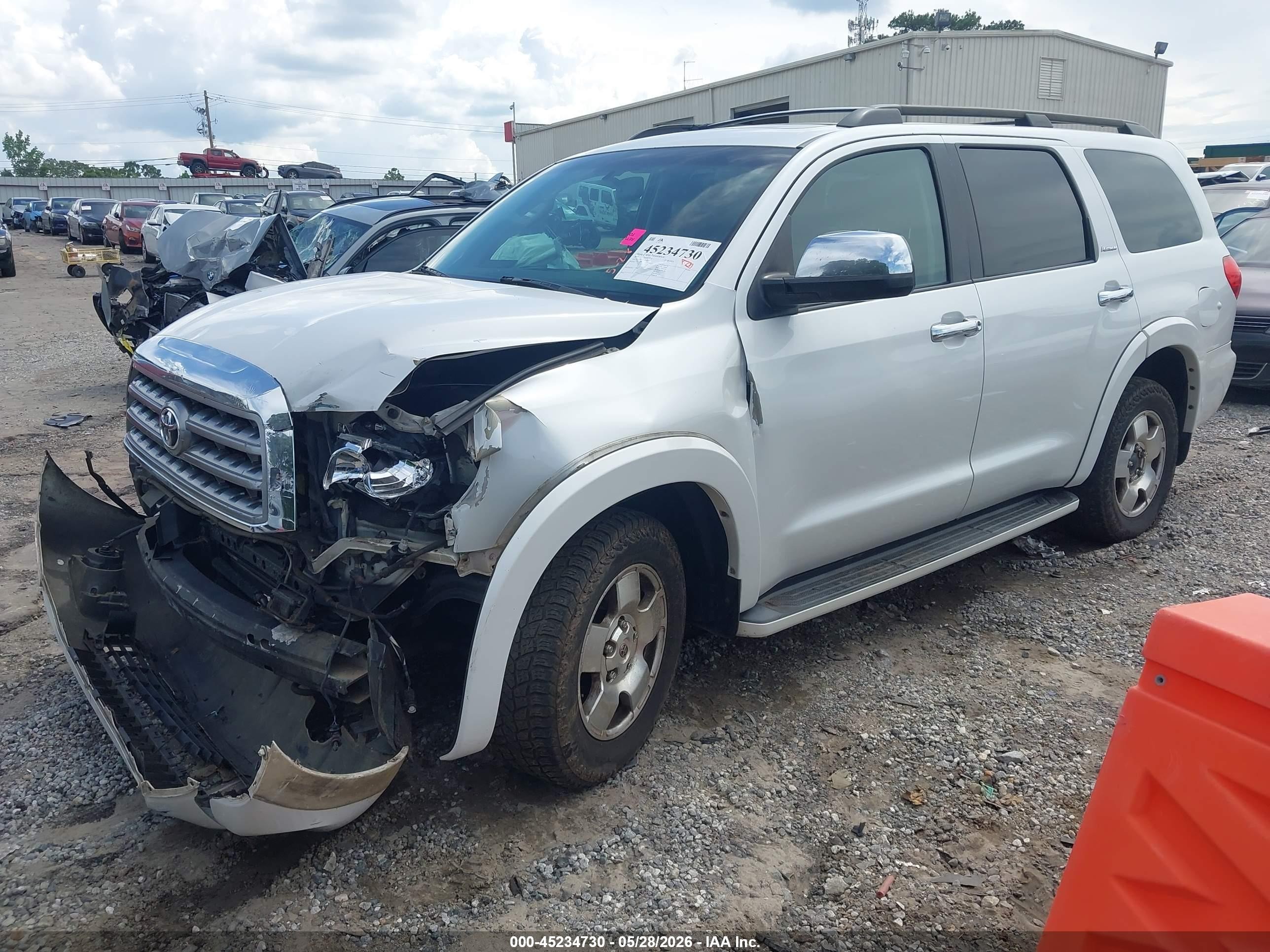 2008 Toyota Sequoia Platinum 5.7l V8 White vin: 5TDZY67A08S008982