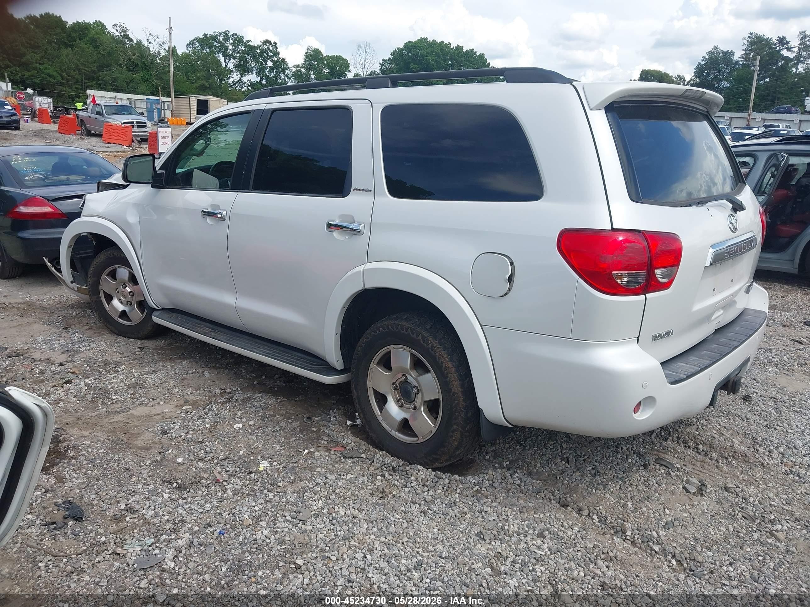 2008 Toyota Sequoia Platinum 5.7l V8 White vin: 5TDZY67A08S008982
