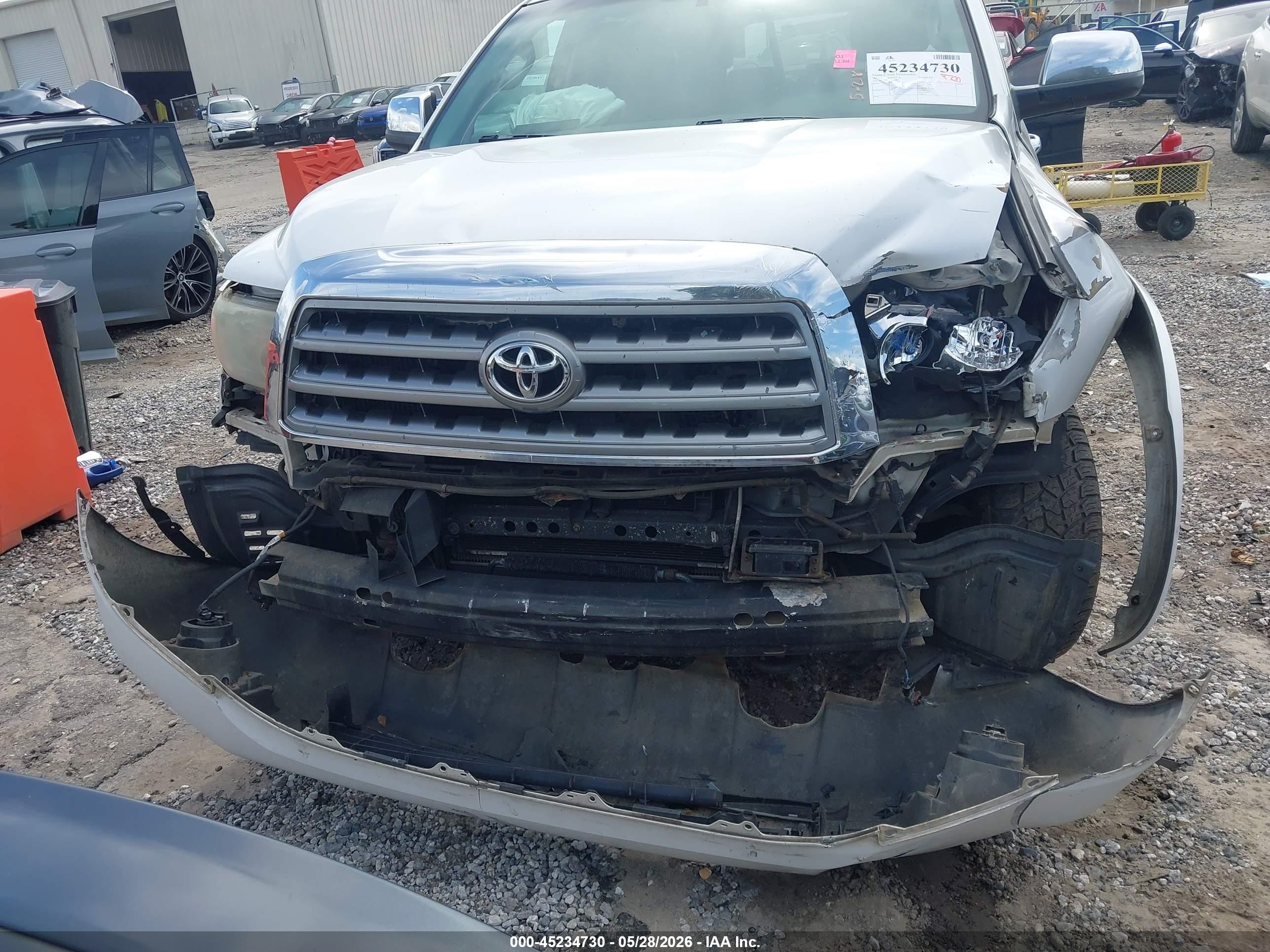 2008 Toyota Sequoia Platinum 5.7l V8 White vin: 5TDZY67A08S008982