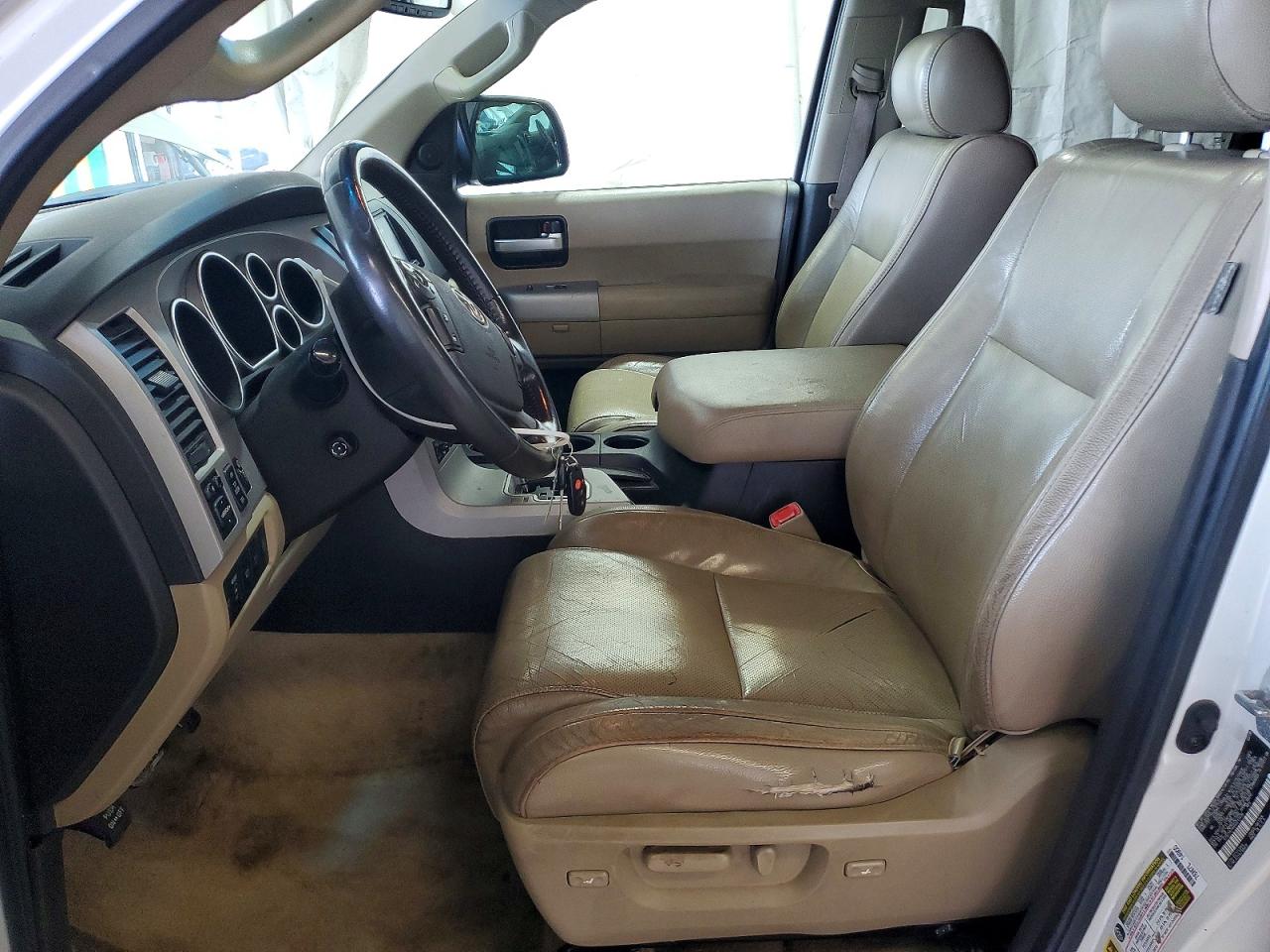 2008 Toyota Sequoia Platinum White vin: 5TDZY67A48S013439