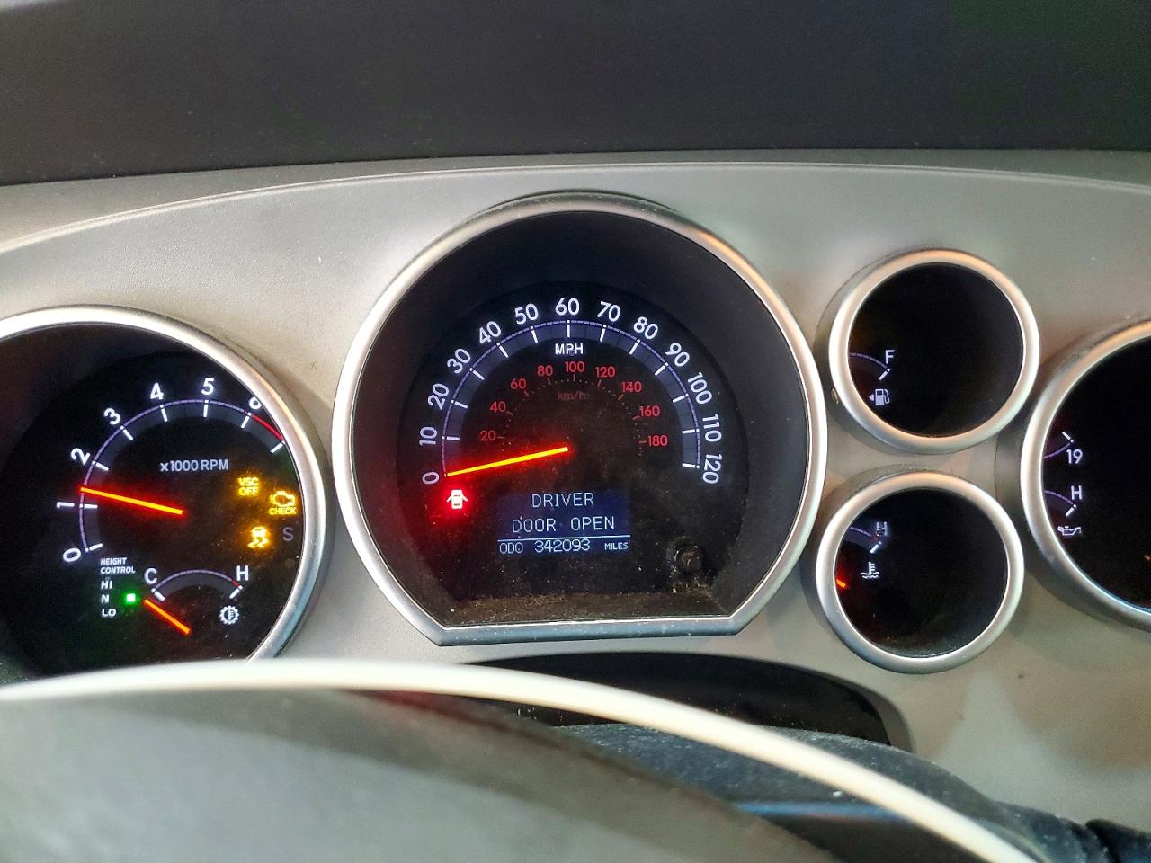 2008 Toyota Sequoia Platinum White vin: 5TDZY67A48S013439