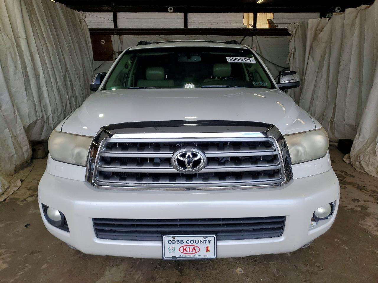 2008 Toyota Sequoia Platinum White vin: 5TDZY67A48S013439