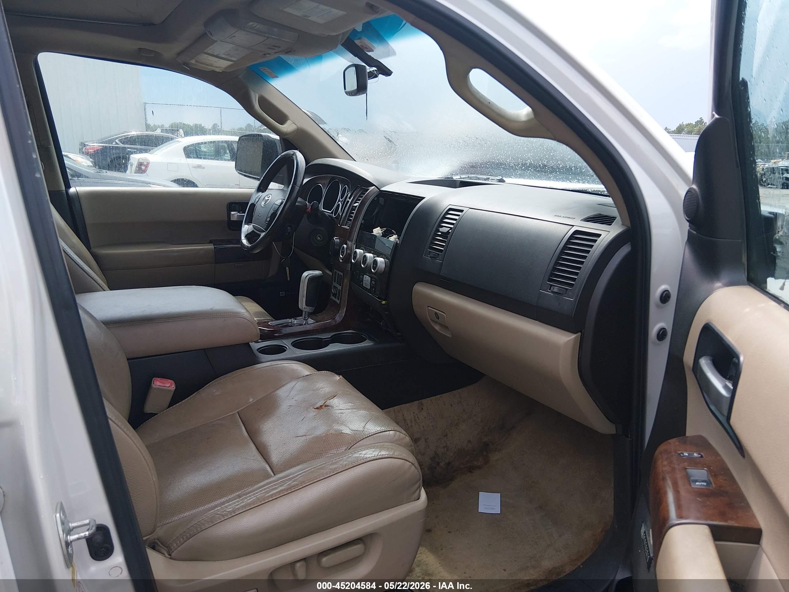 2008 Toyota Sequoia Platinum 5.7l V8 White vin: 5TDZY67A58S003616