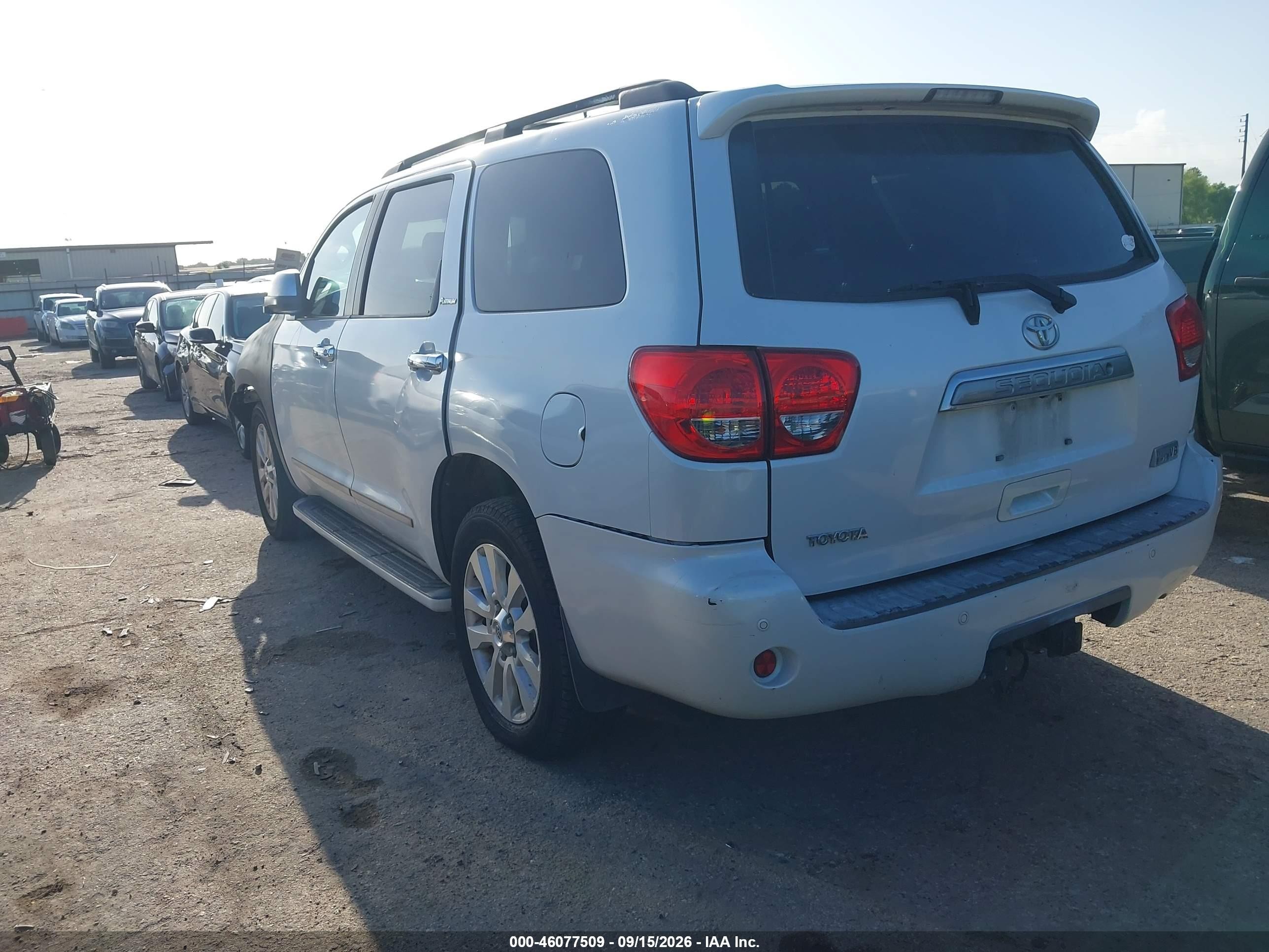 2008 Toyota Sequoia Platinum 5.7l V8 White vin: 5TDZY67AX8S014353