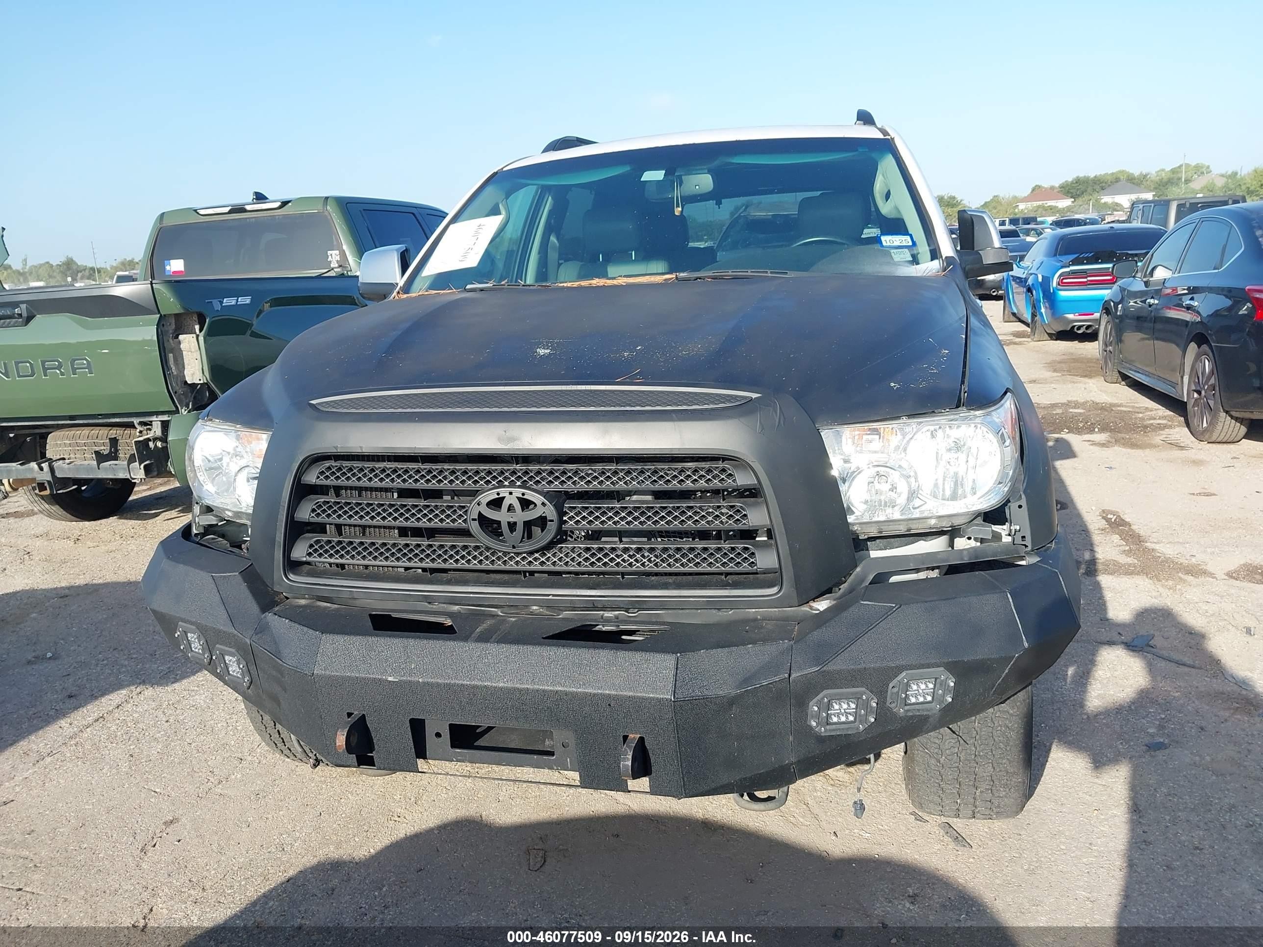 2008 Toyota Sequoia Platinum 5.7l V8 White vin: 5TDZY67AX8S014353