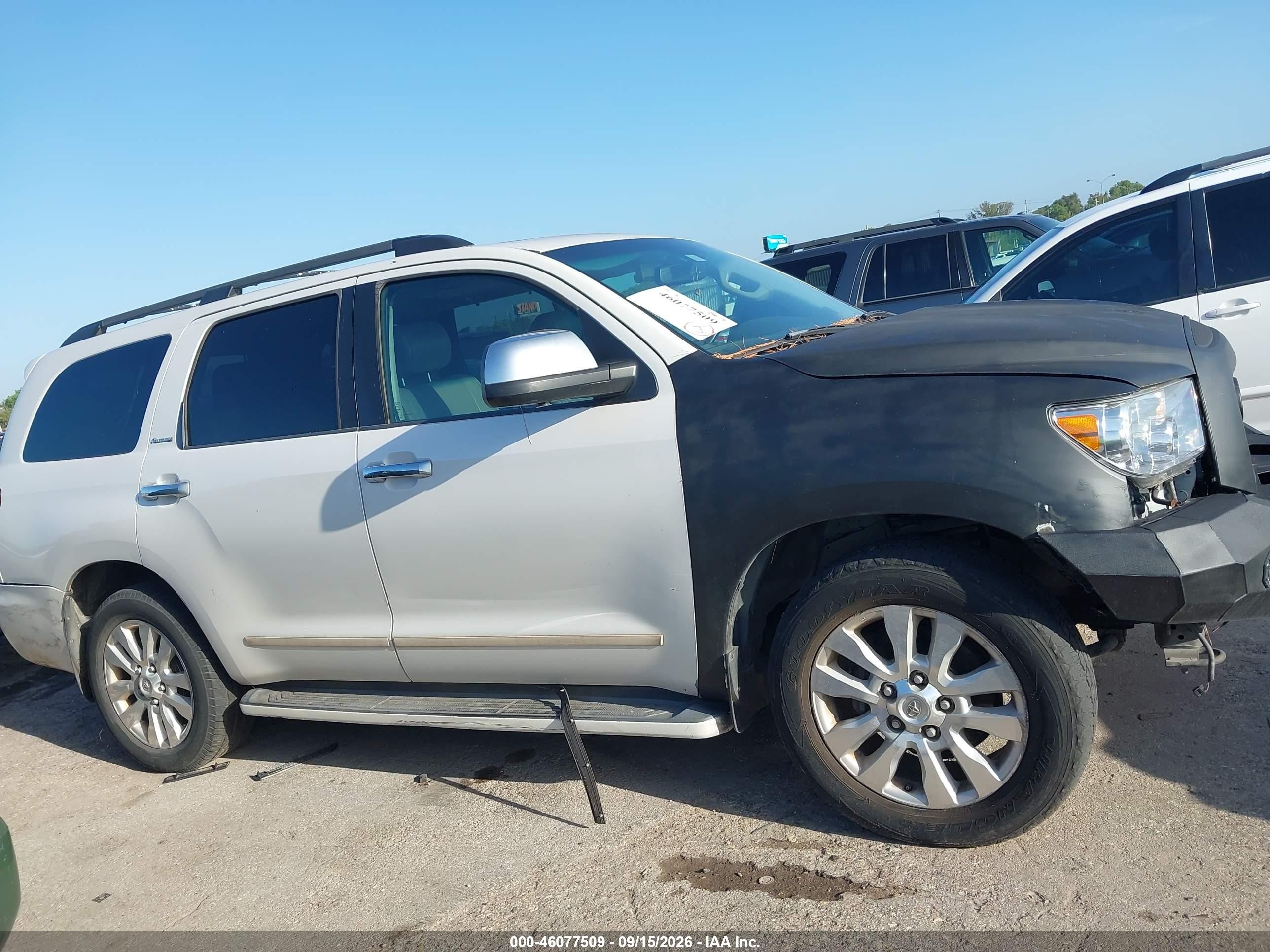 2008 Toyota Sequoia Platinum 5.7l V8 White vin: 5TDZY67AX8S014353