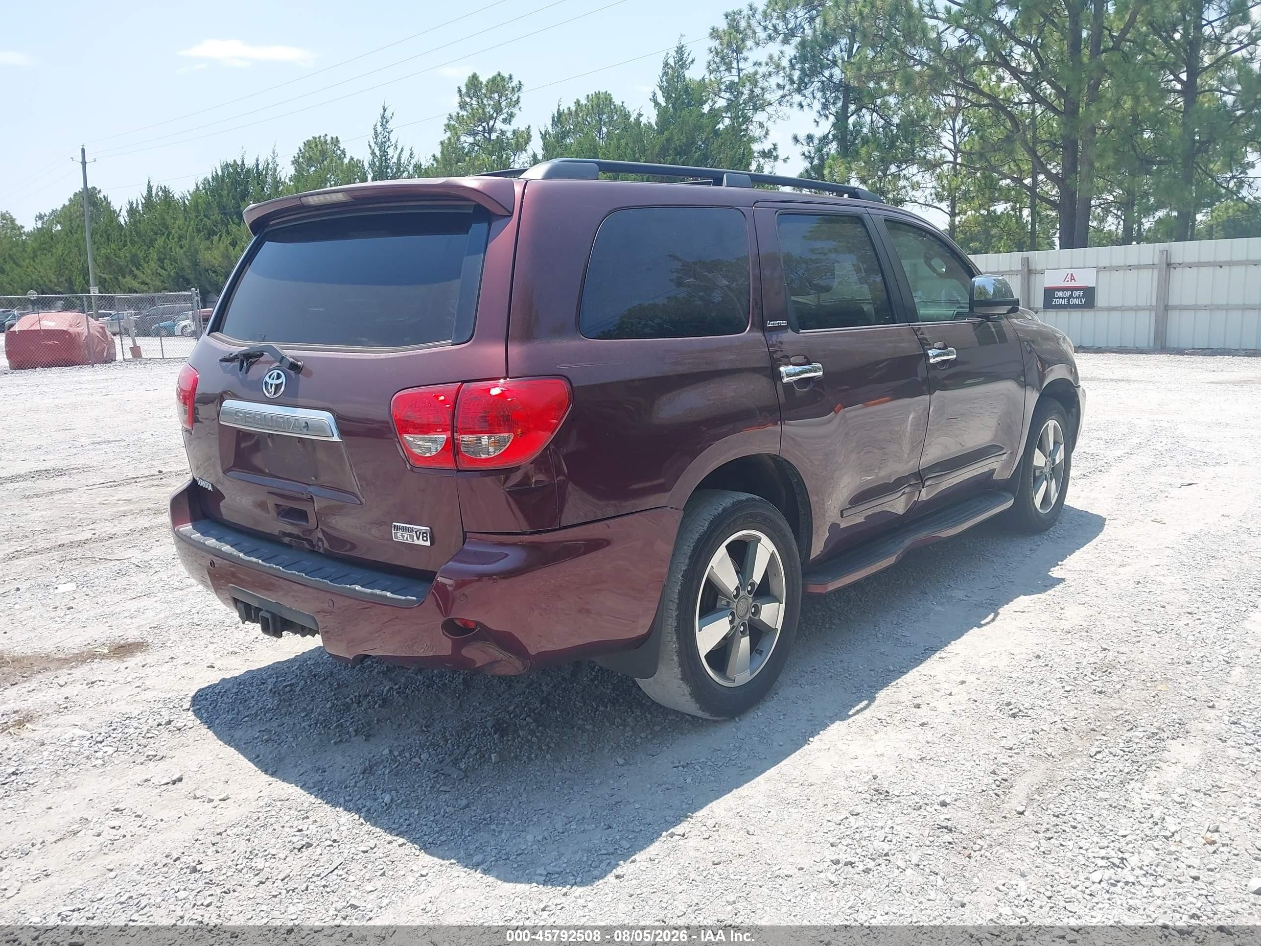 2008 Toyota Sequoia Limited 5.7l V8 Бордовый vin: 5TDZY68A08S009340