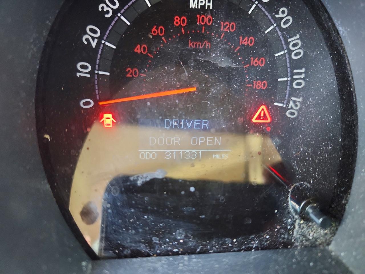 2008 Toyota Seqouia Gold vin: 5TDZY68A18S007967