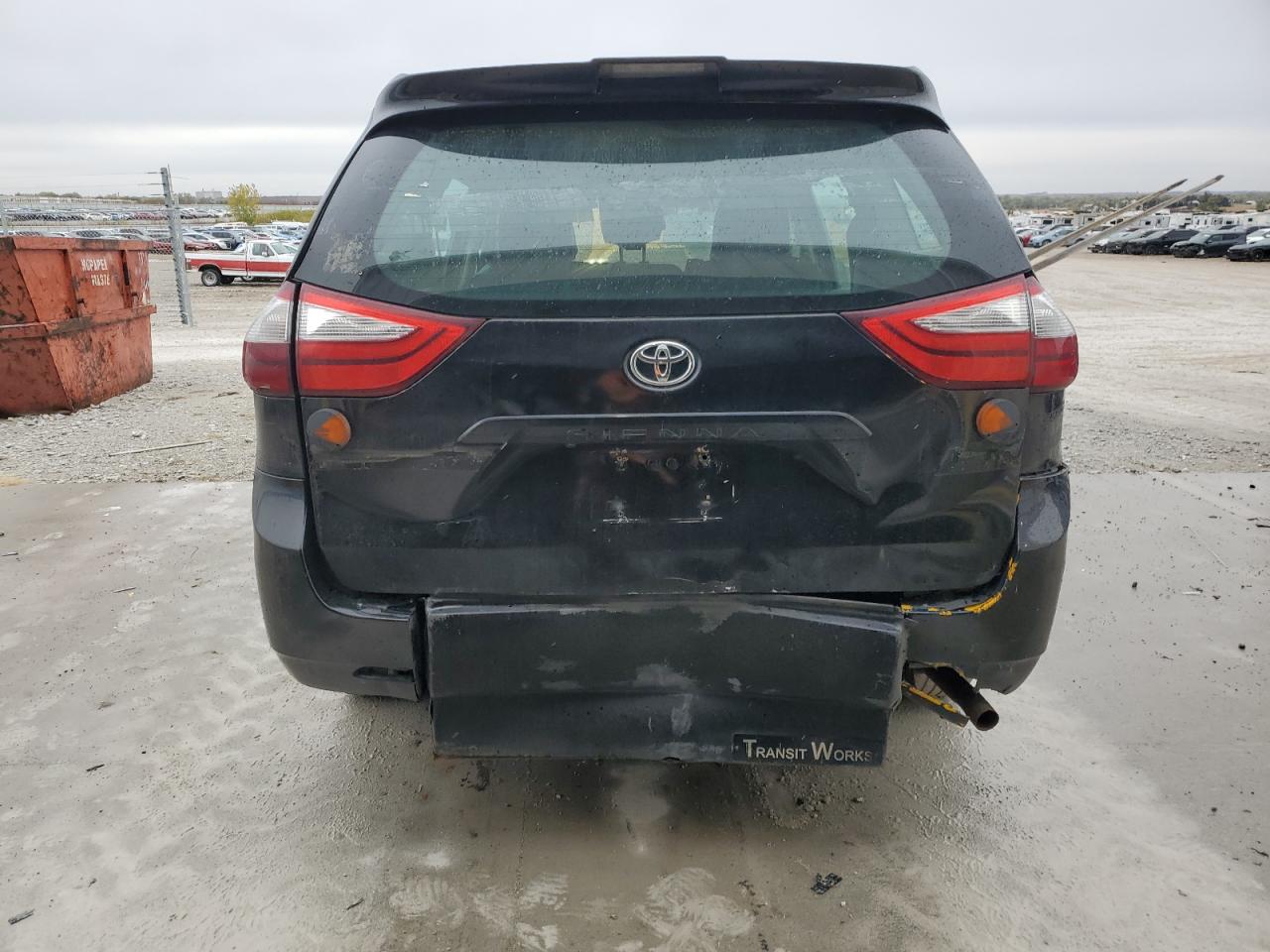 2018 Toyota Sienna L Black vin: 5TDZZ3DC5JS962795