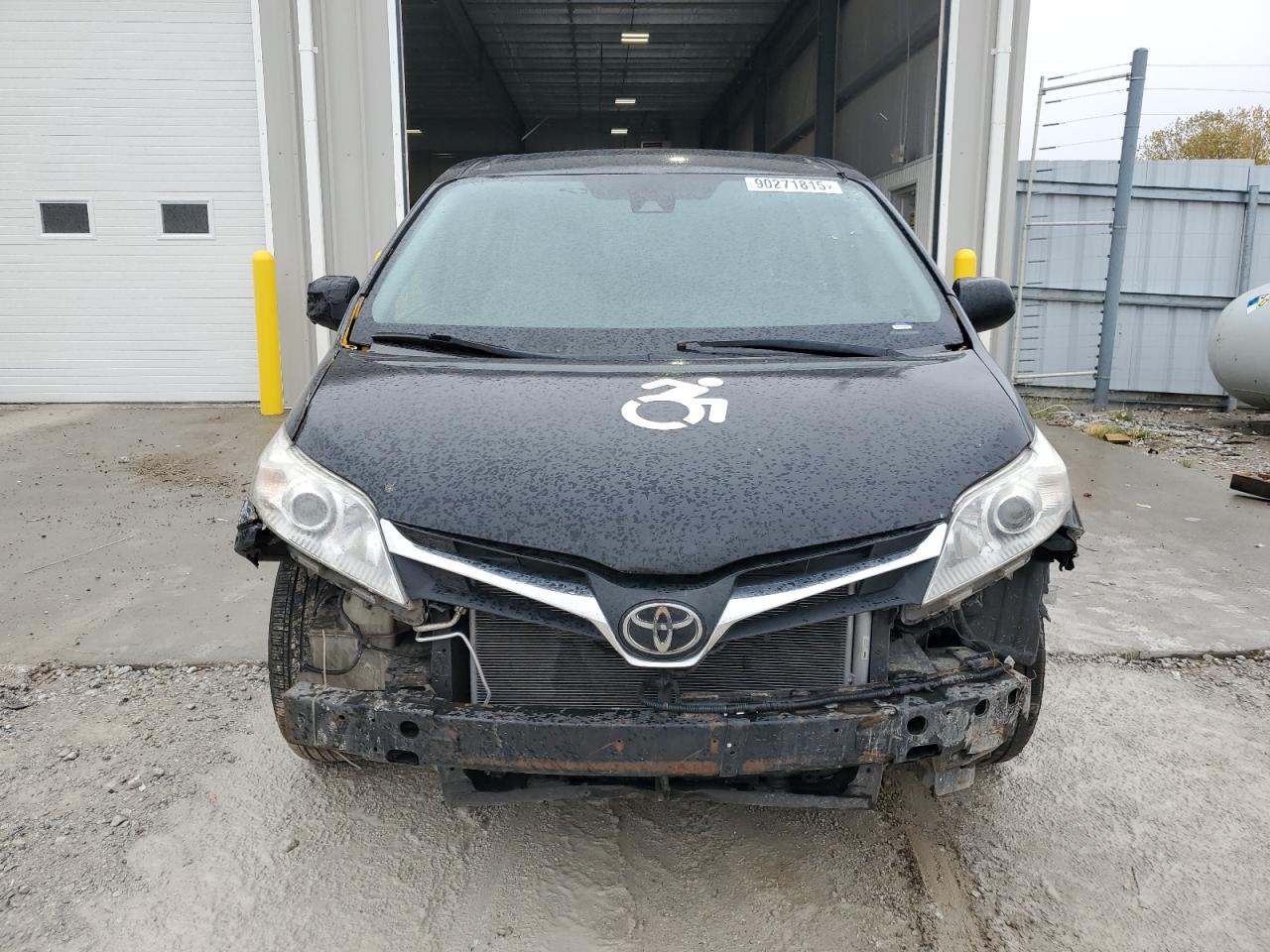 2018 Toyota Sienna L Black vin: 5TDZZ3DC5JS962795