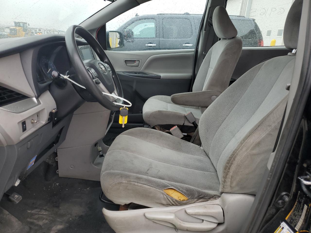 2018 Toyota Sienna L Black vin: 5TDZZ3DC5JS962795