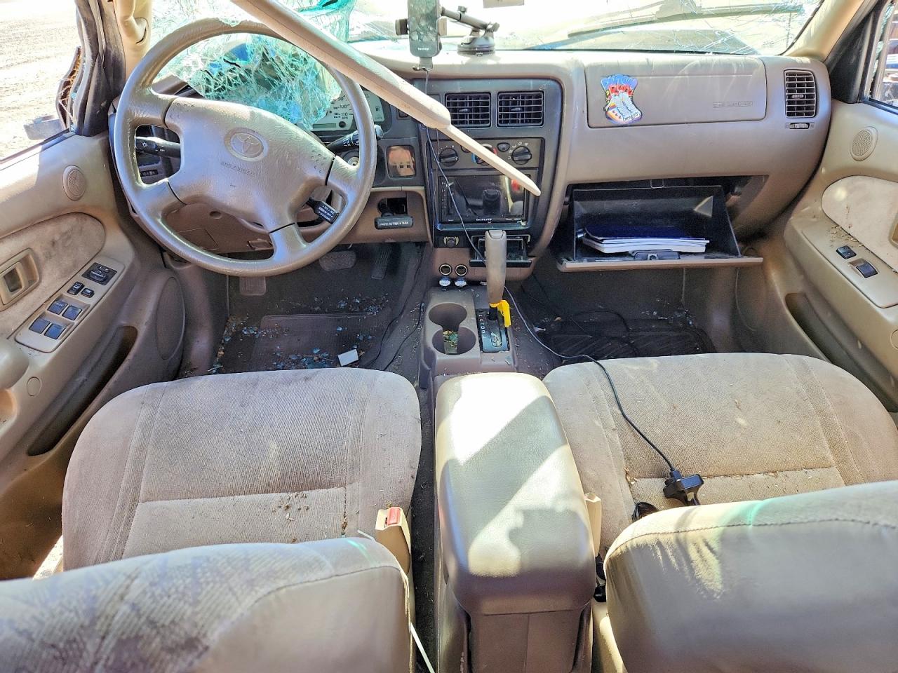 2002 Toyota Tacoma Double Cab Prerunner White vin: 5TEGM92N22Z046657