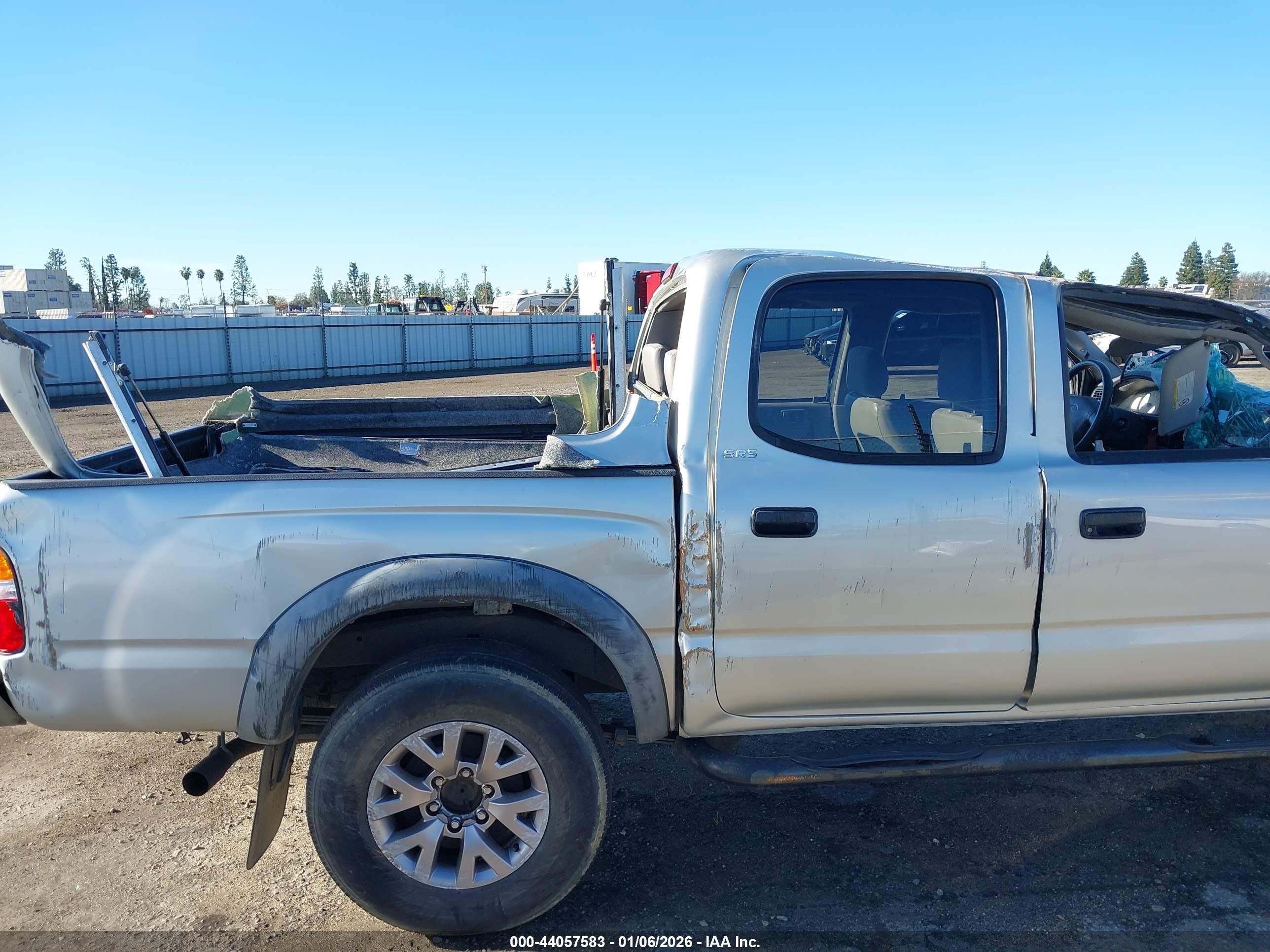 2002 Toyota Tacoma Prerunner Silver vin: 5TEGM92N32Z048403