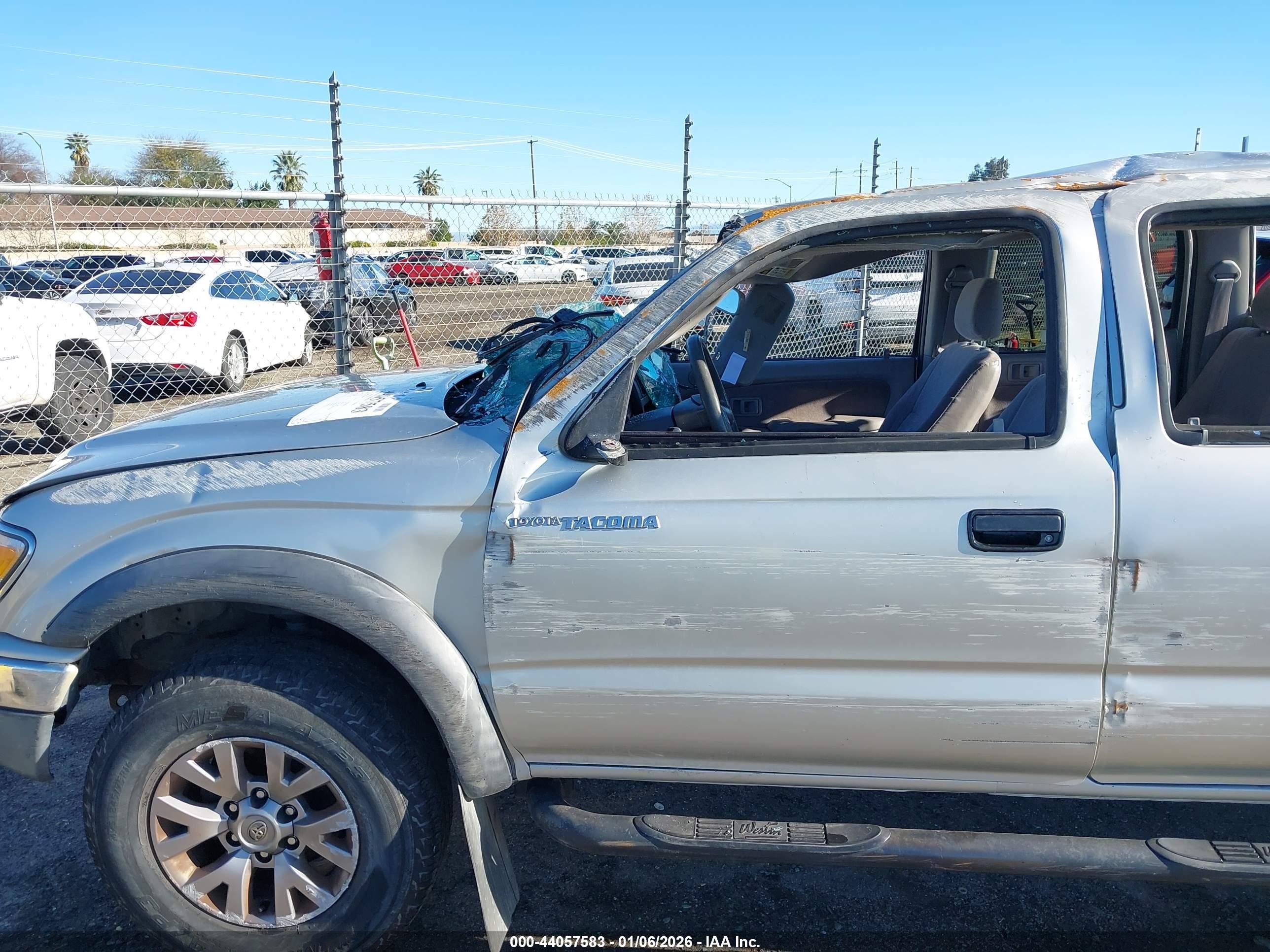 2002 Toyota Tacoma Prerunner Silver vin: 5TEGM92N32Z048403