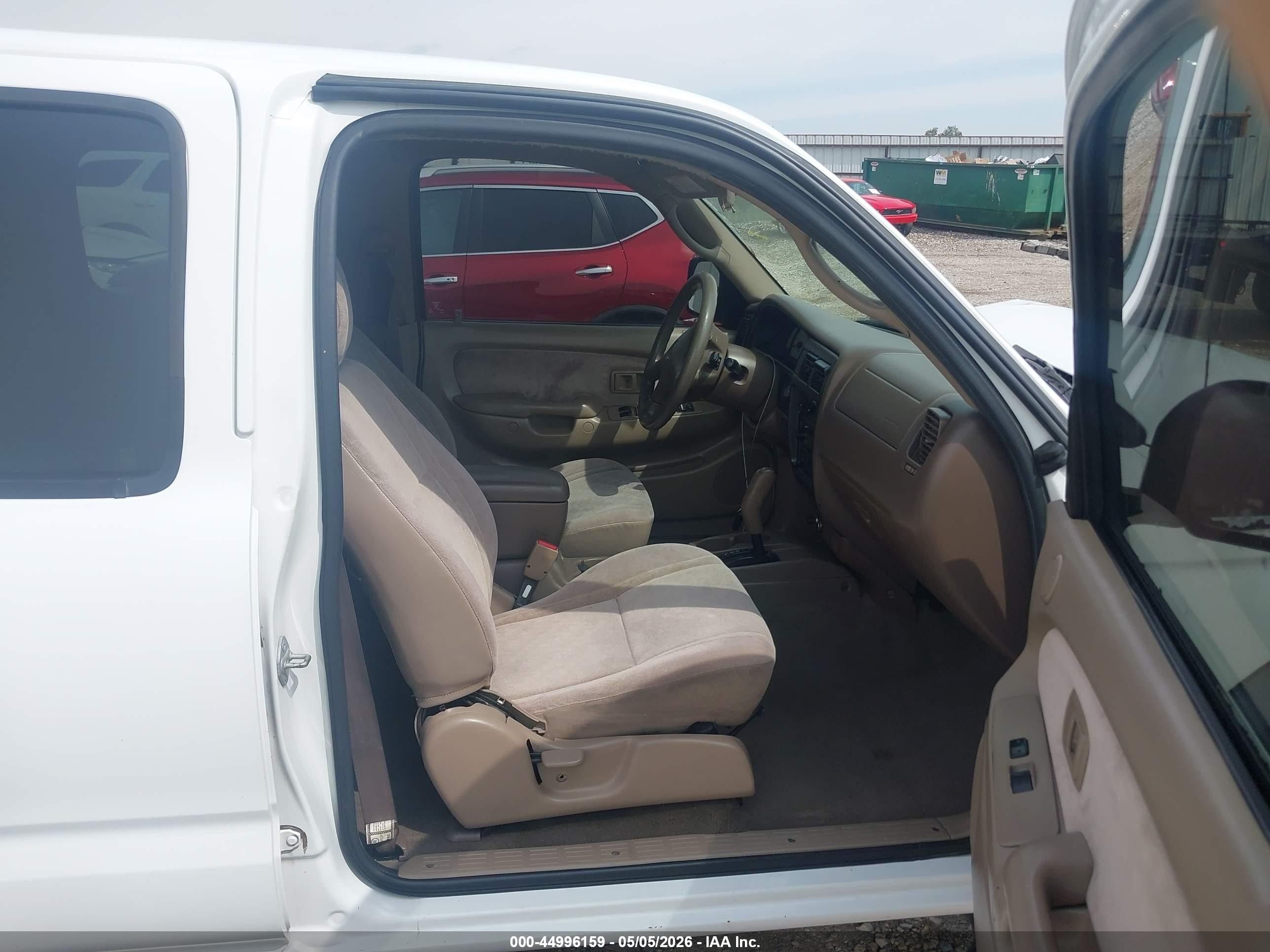 2004 Toyota Tacoma Prerunner White vin: 5TEGM92N64Z373341