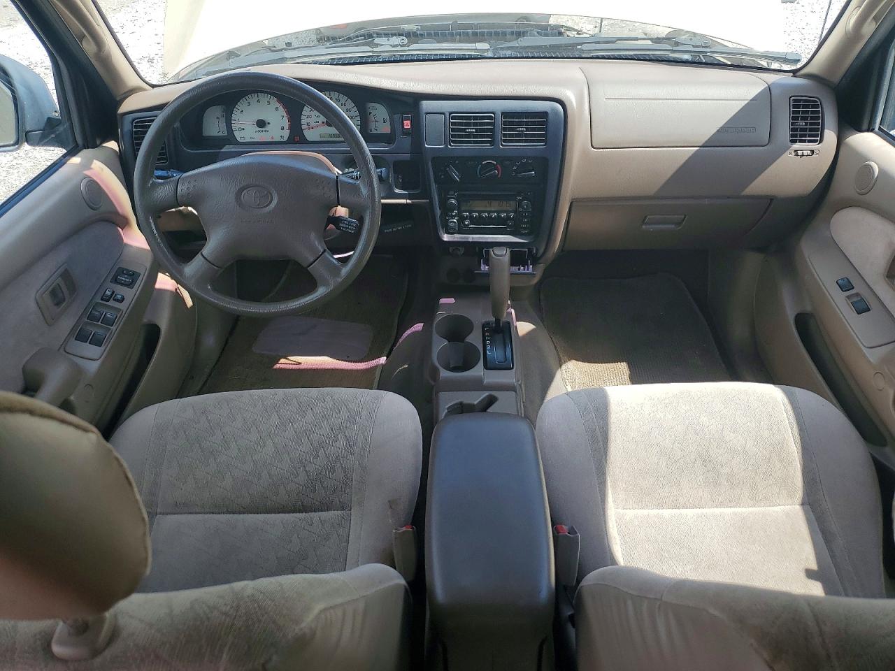 2002 Toyota Tacoma Double Cab Prerunner Tan vin: 5TEGM92N72Z112541