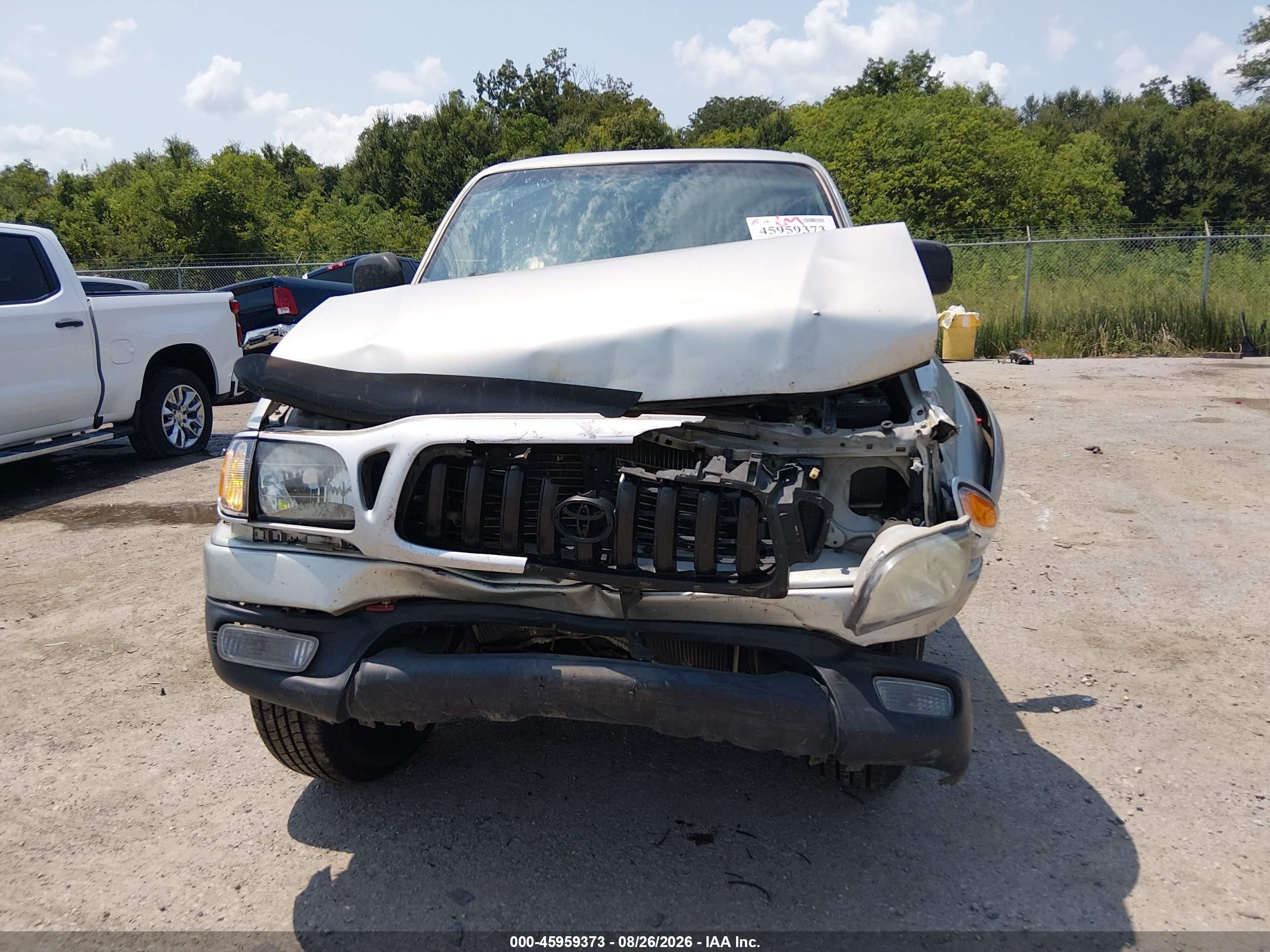 2004 Toyota Tacoma Prerunner V6 Silver vin: 5TEGN92N04Z389628
