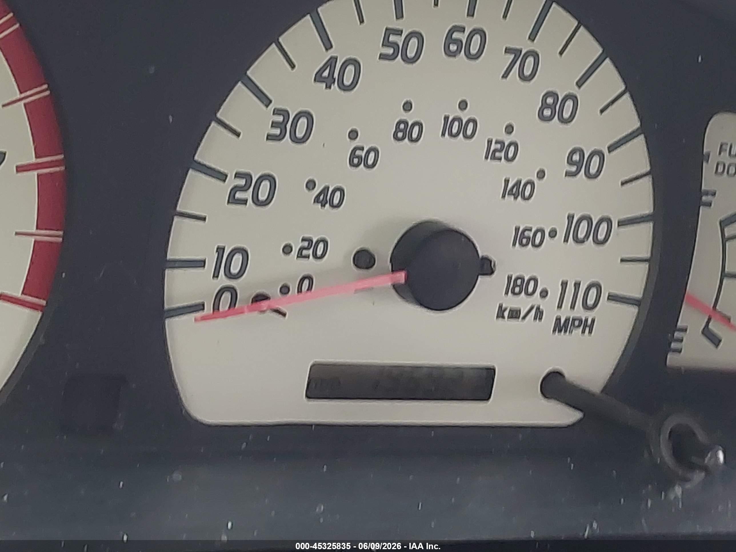 2004 Toyota Tacoma Prerunner V6 Silver vin: 5TEGN92N04Z423146