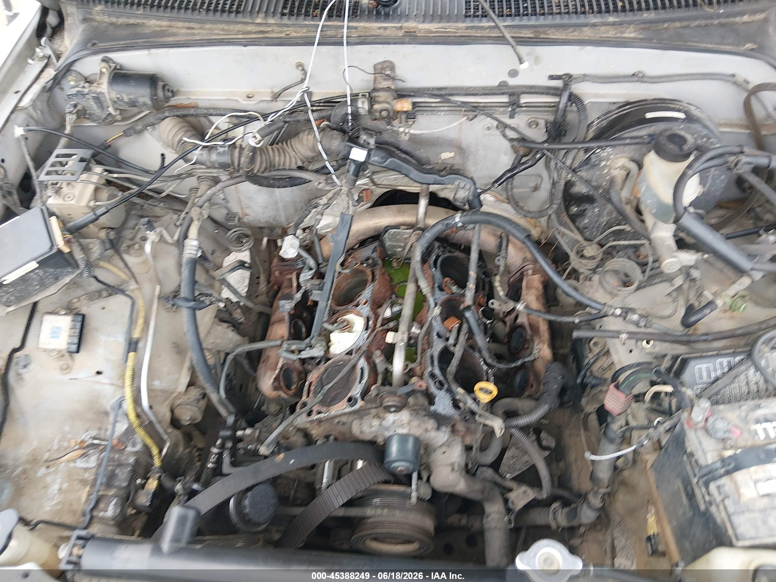 2004 Toyota Tacoma Prerunner V6 Silver vin: 5TEGN92N04Z440478