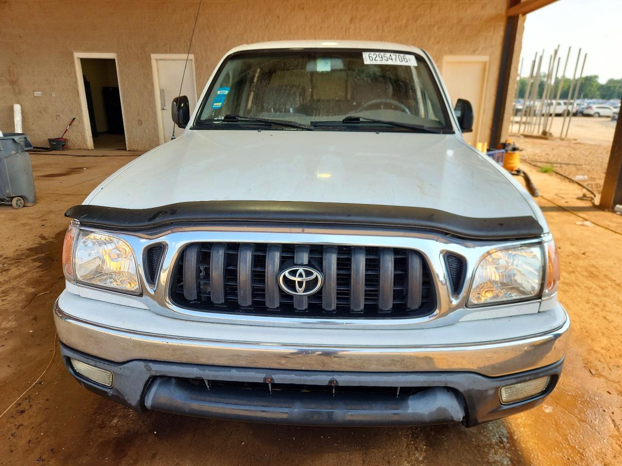 2001 Toyota Tacoma Double Cab Prerunner White vin: 5TEGN92N11Z735603