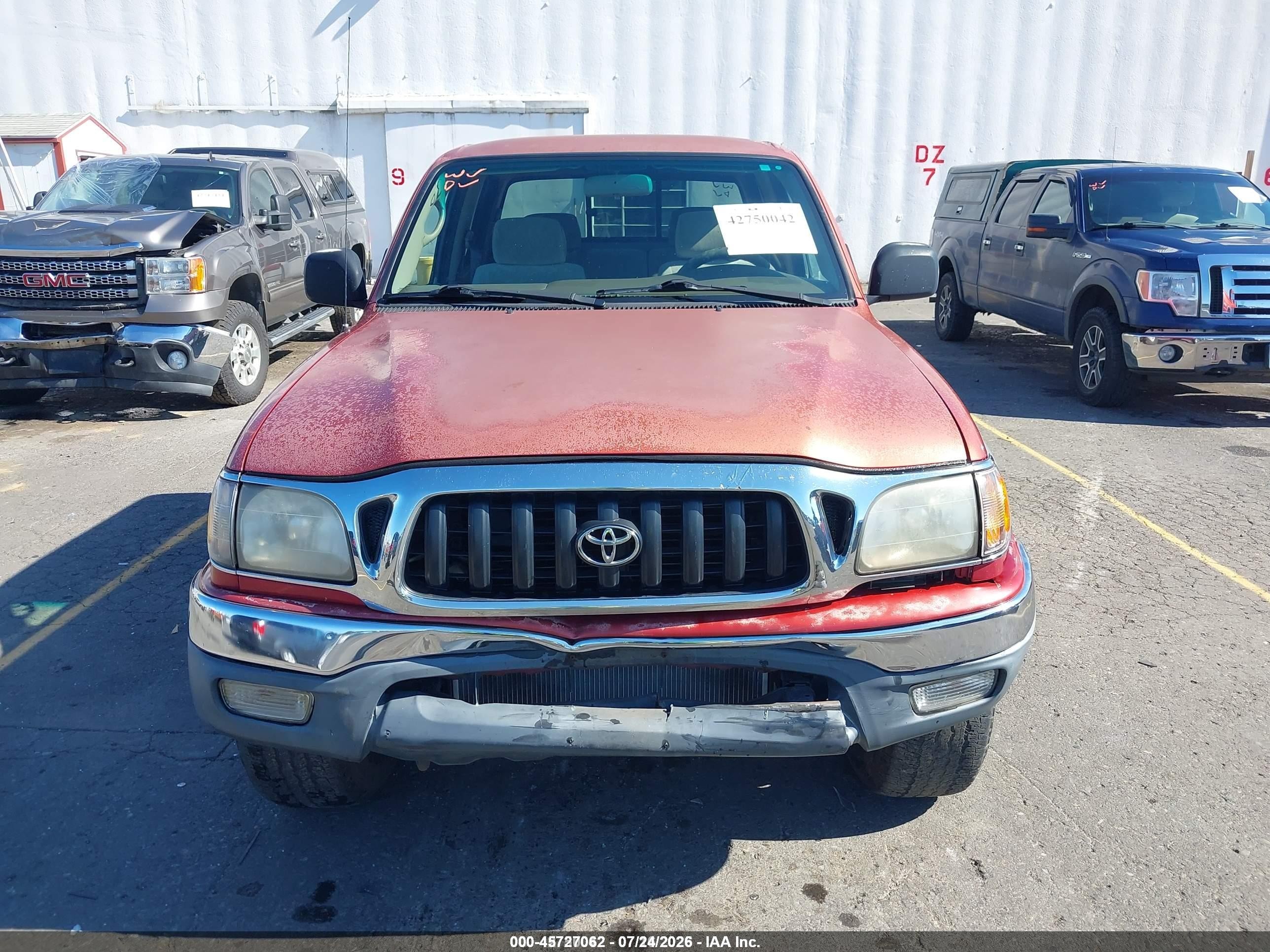 2001 Toyota Tacoma Prerunner V6 Red vin: 5TEGN92N11Z762557