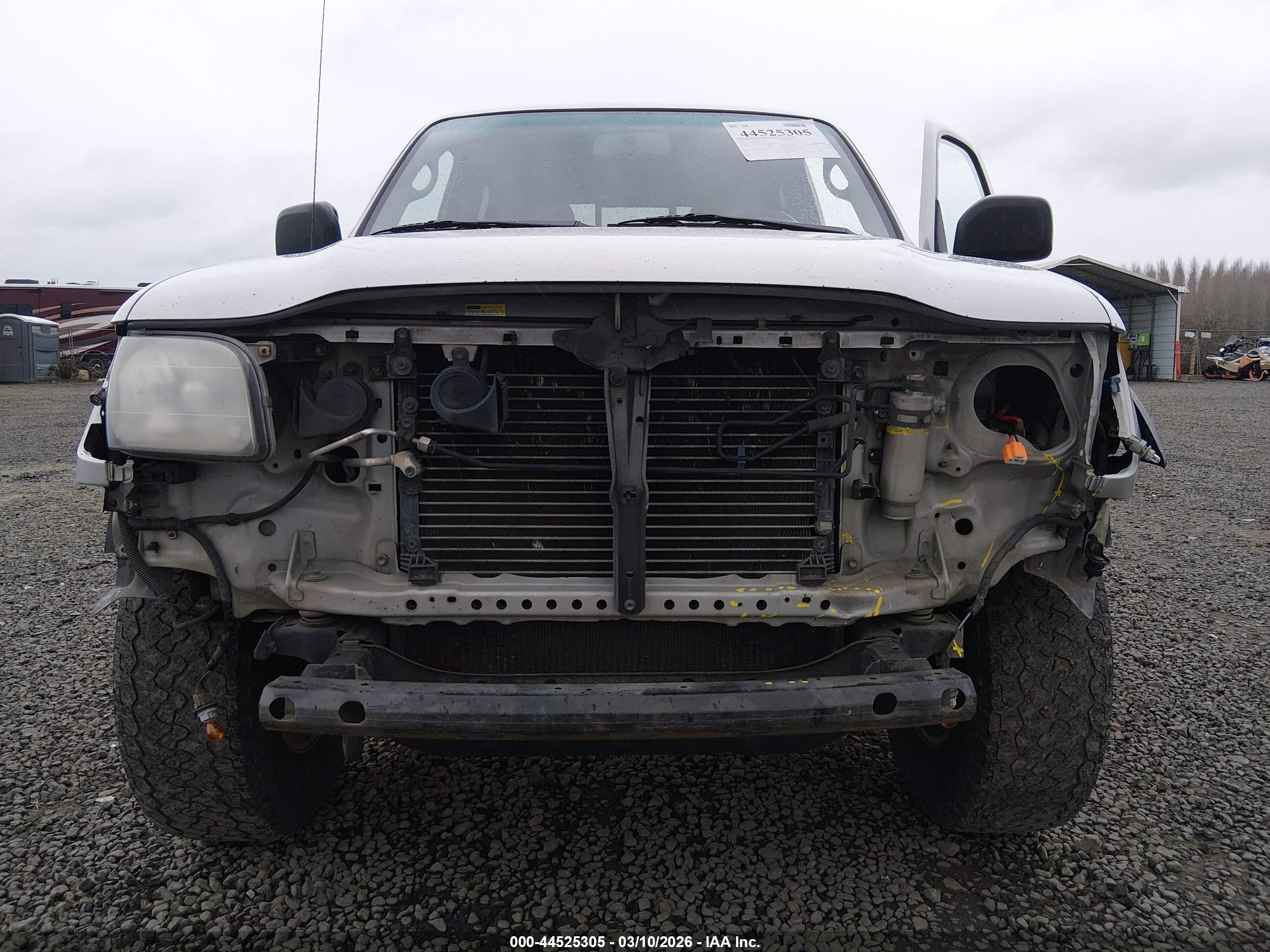 2003 Toyota Tacoma Prerunner V6 Silver vin: 5TEGN92N13Z177531