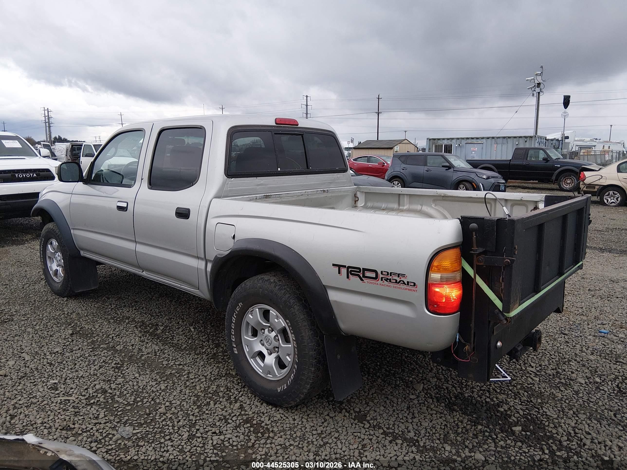 2003 Toyota Tacoma Prerunner V6 Silver vin: 5TEGN92N13Z177531