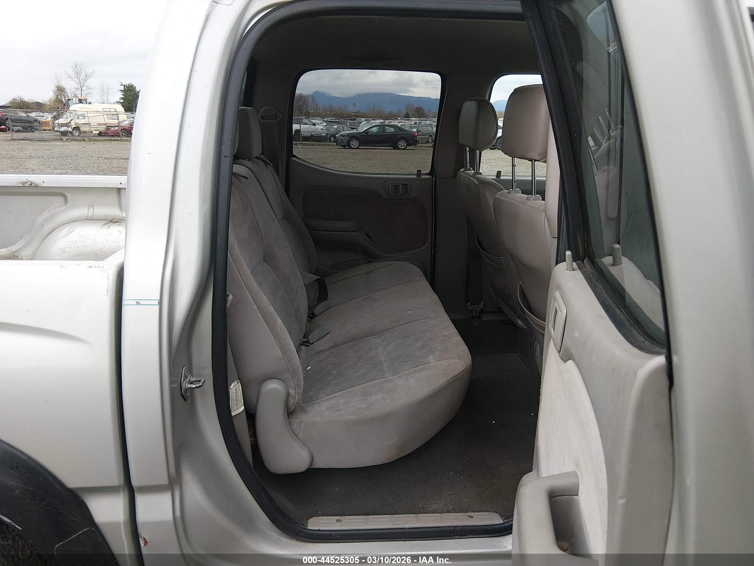 2003 Toyota Tacoma Prerunner V6 Silver vin: 5TEGN92N13Z177531