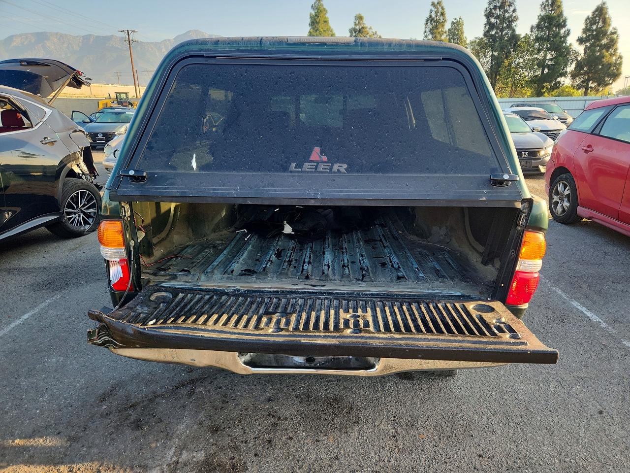 2003 Toyota Tacoma Prerunner V6 Green vin: 5TEGN92N13Z266919