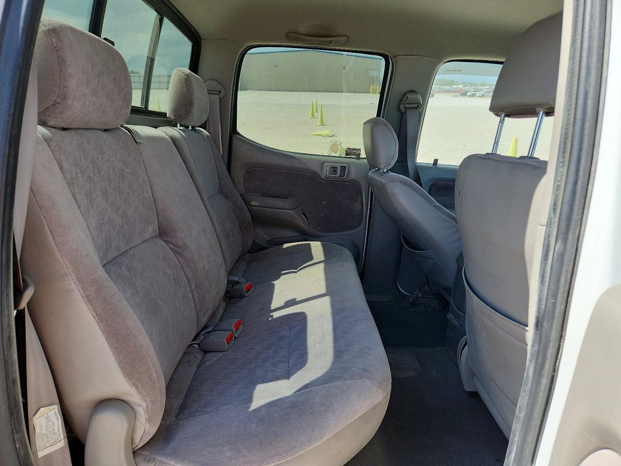 2001 Toyota Tacoma Double Cab Prerunner White vin: 5TEGN92N21Z868614