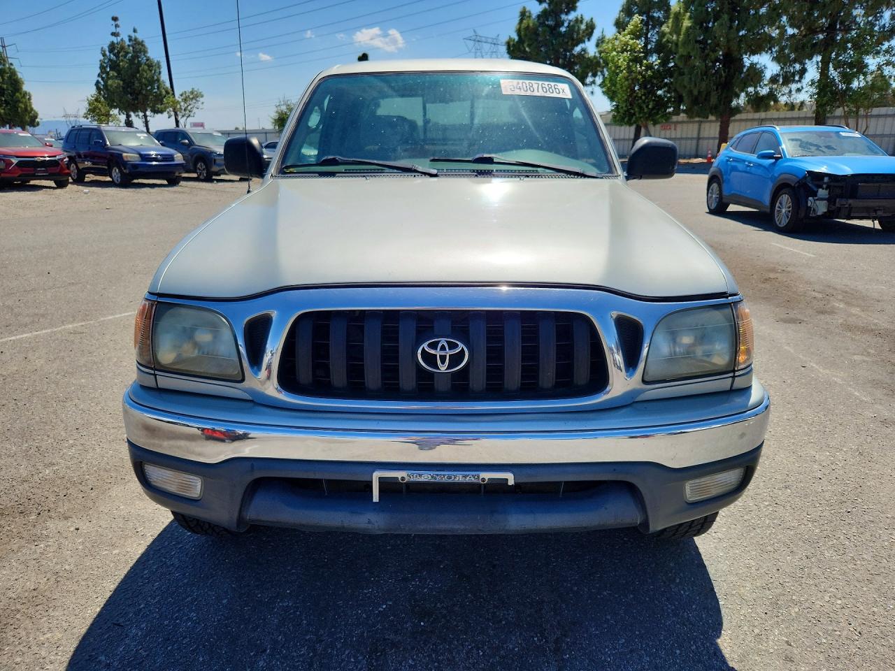 2002 Toyota Tacoma Prerunner V6 Silver vin: 5TEGN92N22Z070583