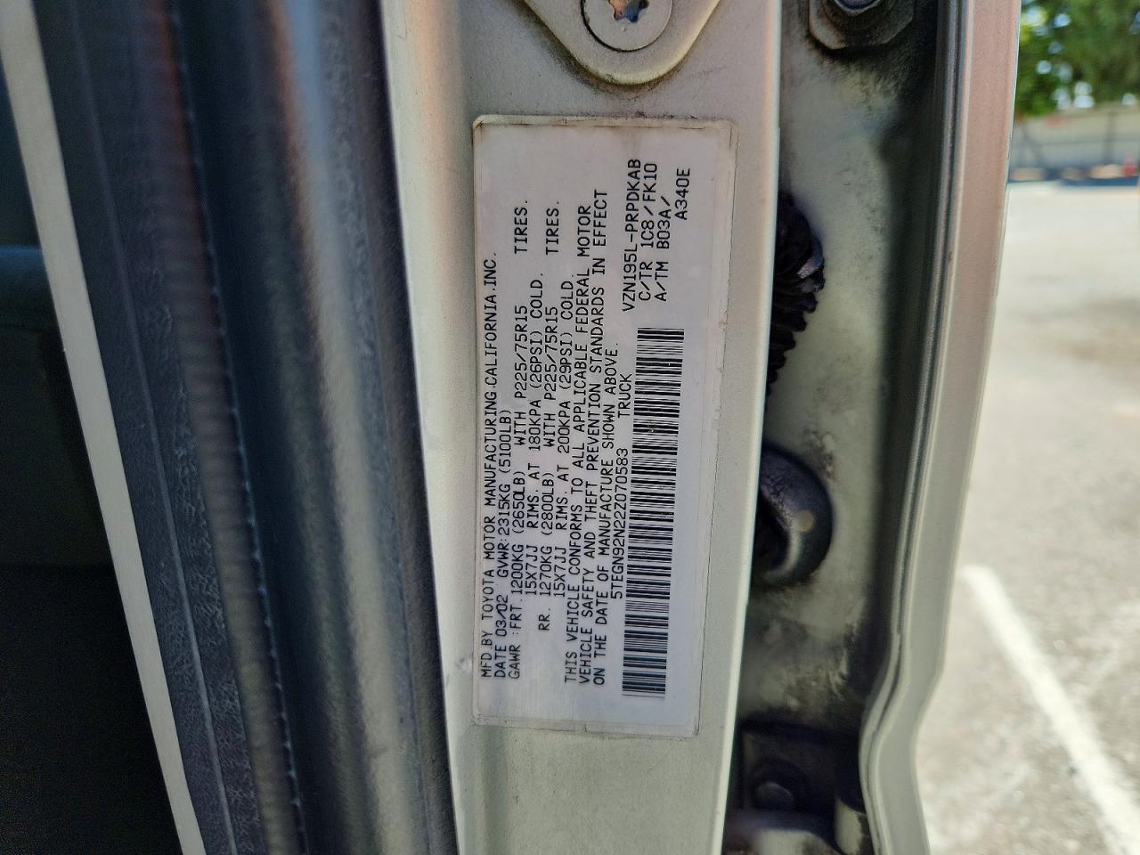 2002 Toyota Tacoma Prerunner V6 Silver vin: 5TEGN92N22Z070583