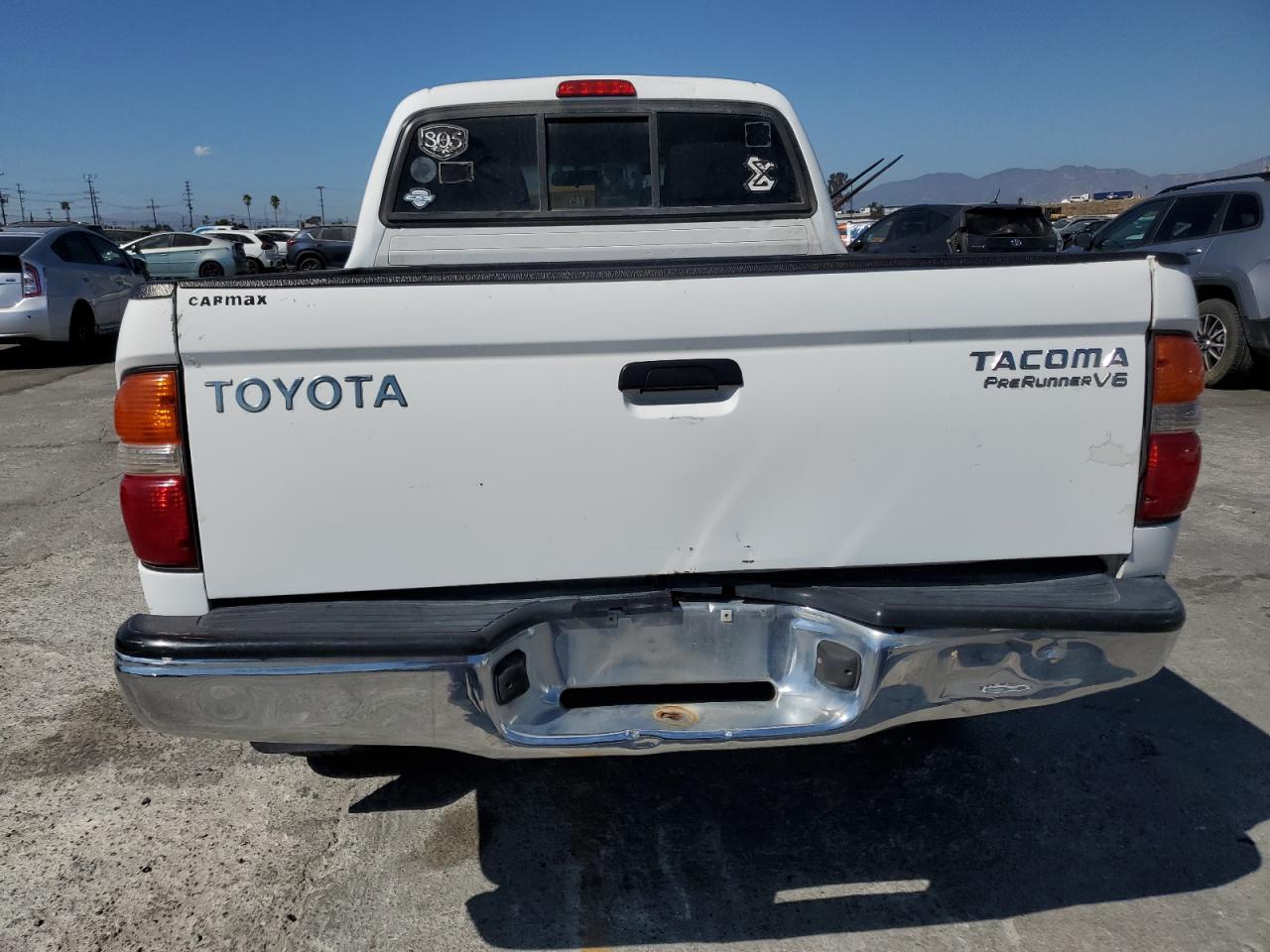 2004 Toyota Tacoma Double Cab Prerunner White vin: 5TEGN92N24Z361510